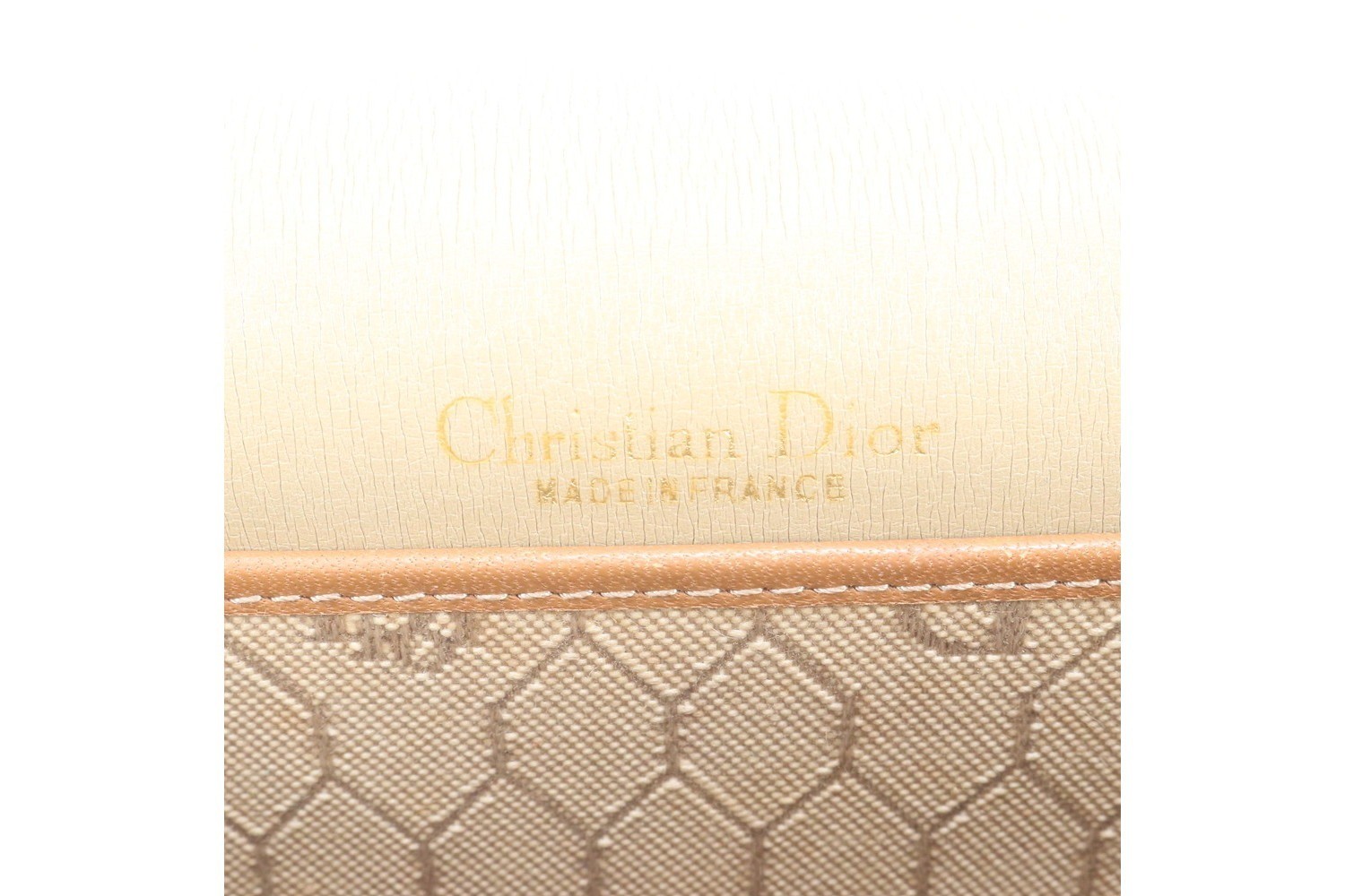 Honeycomb pattern canvas leather shoulder bag — view 8