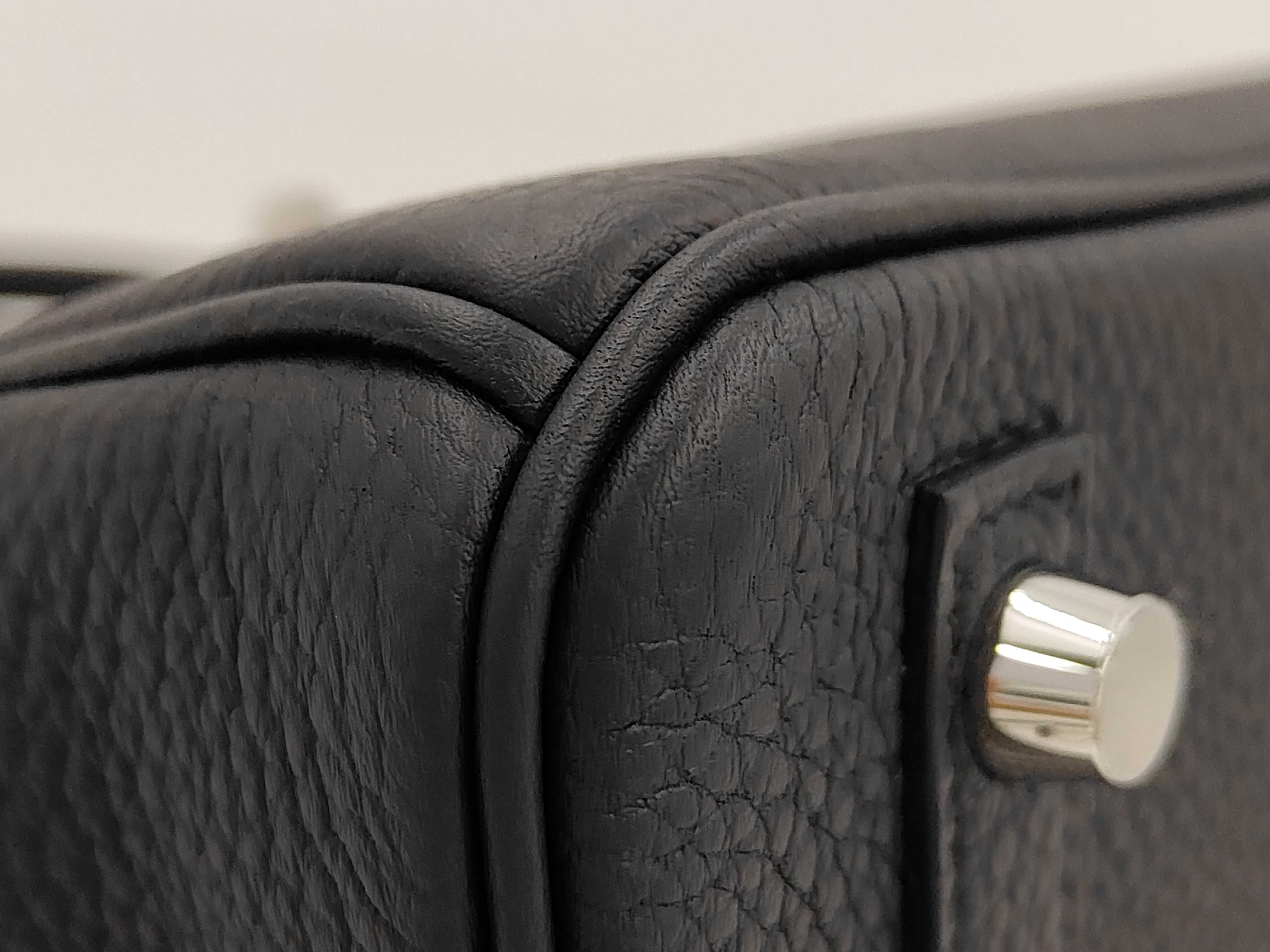 Birkin 25 Togo Noir Silver Hardware G Stamp Handbag — view 4