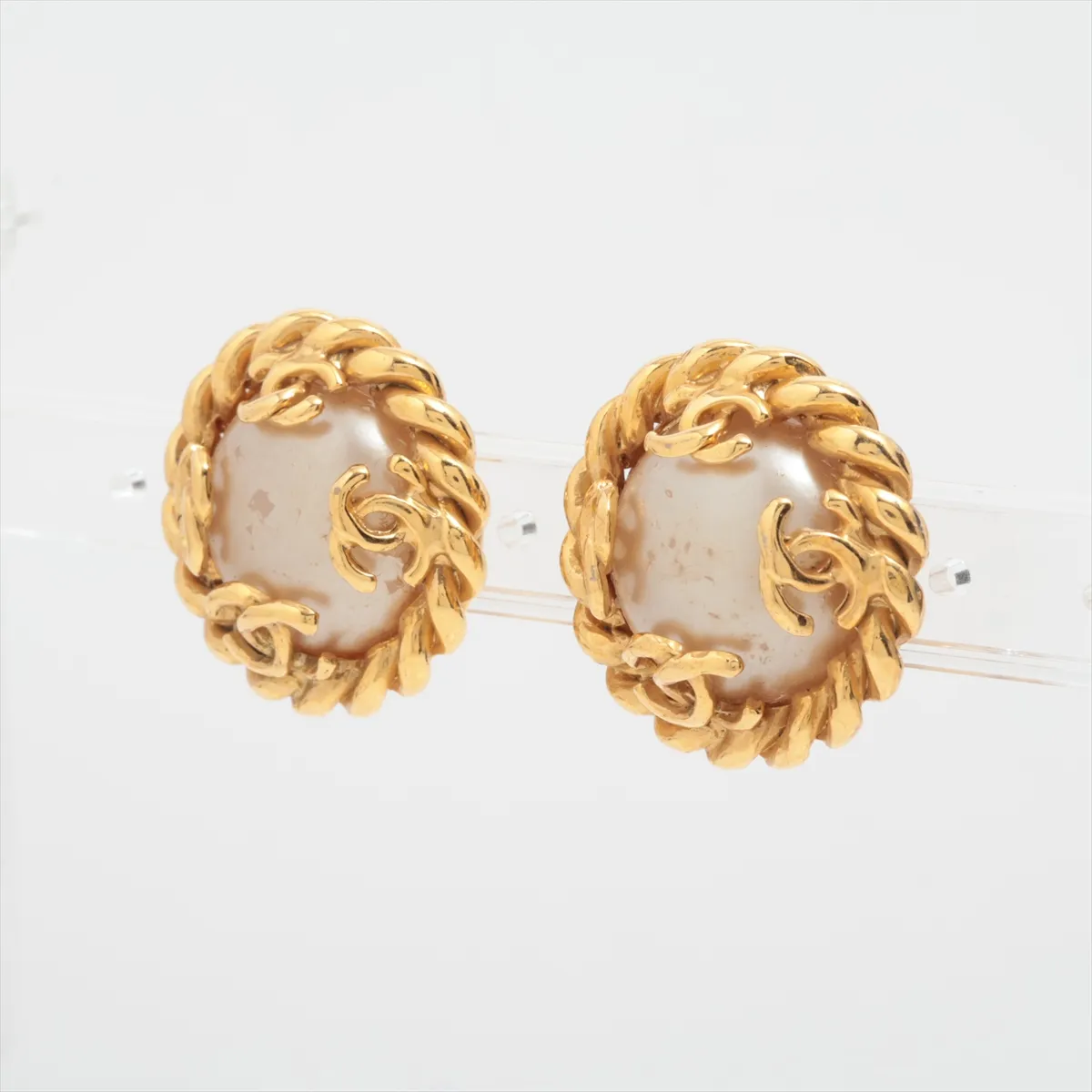 Cocomark 95A Earrings (for both ears) GP x Fake Pearl Gold — view 3