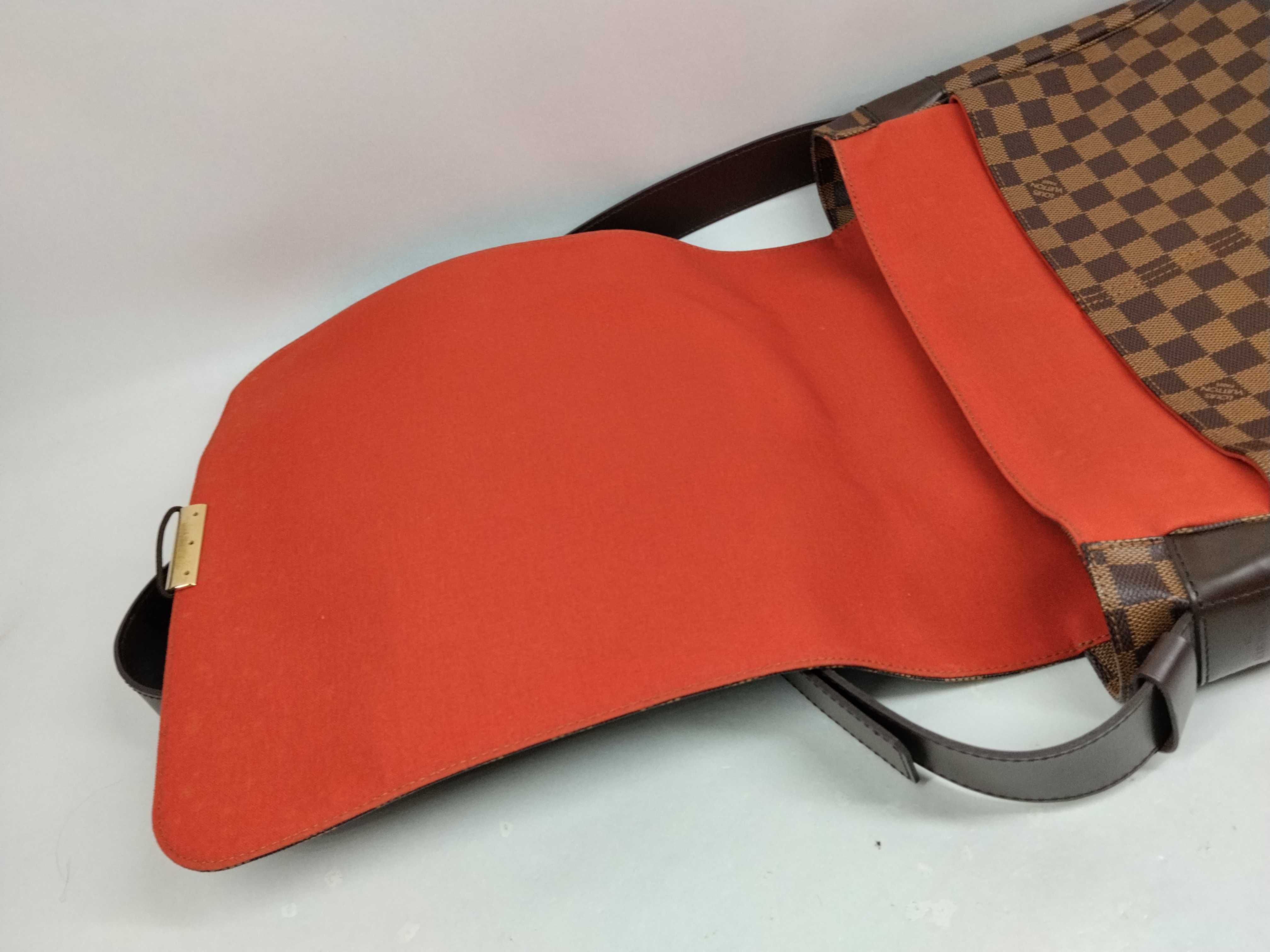 Damier N45258 Bastille Shoulder Bag — view 11