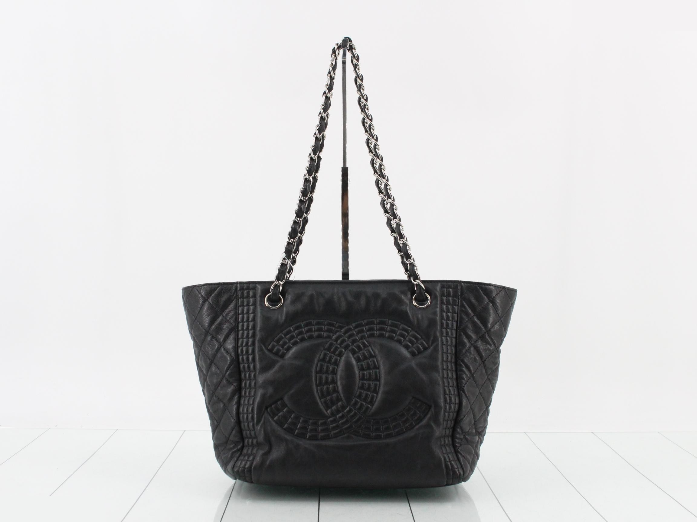 Matelassé (bag)