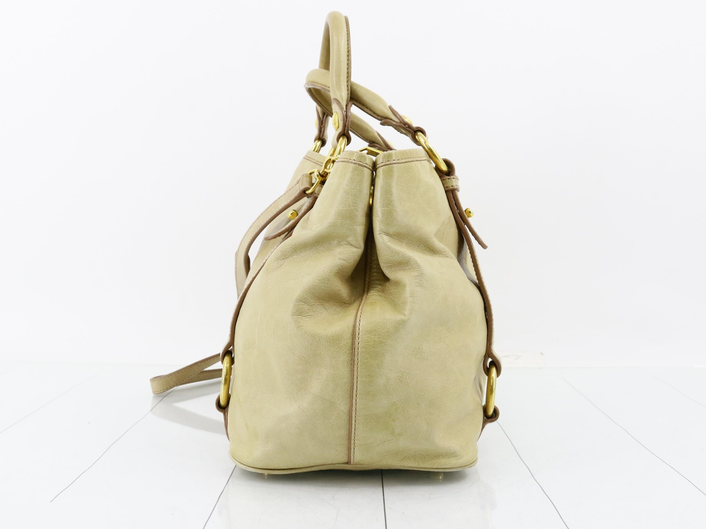 Beige handbag — view 4
