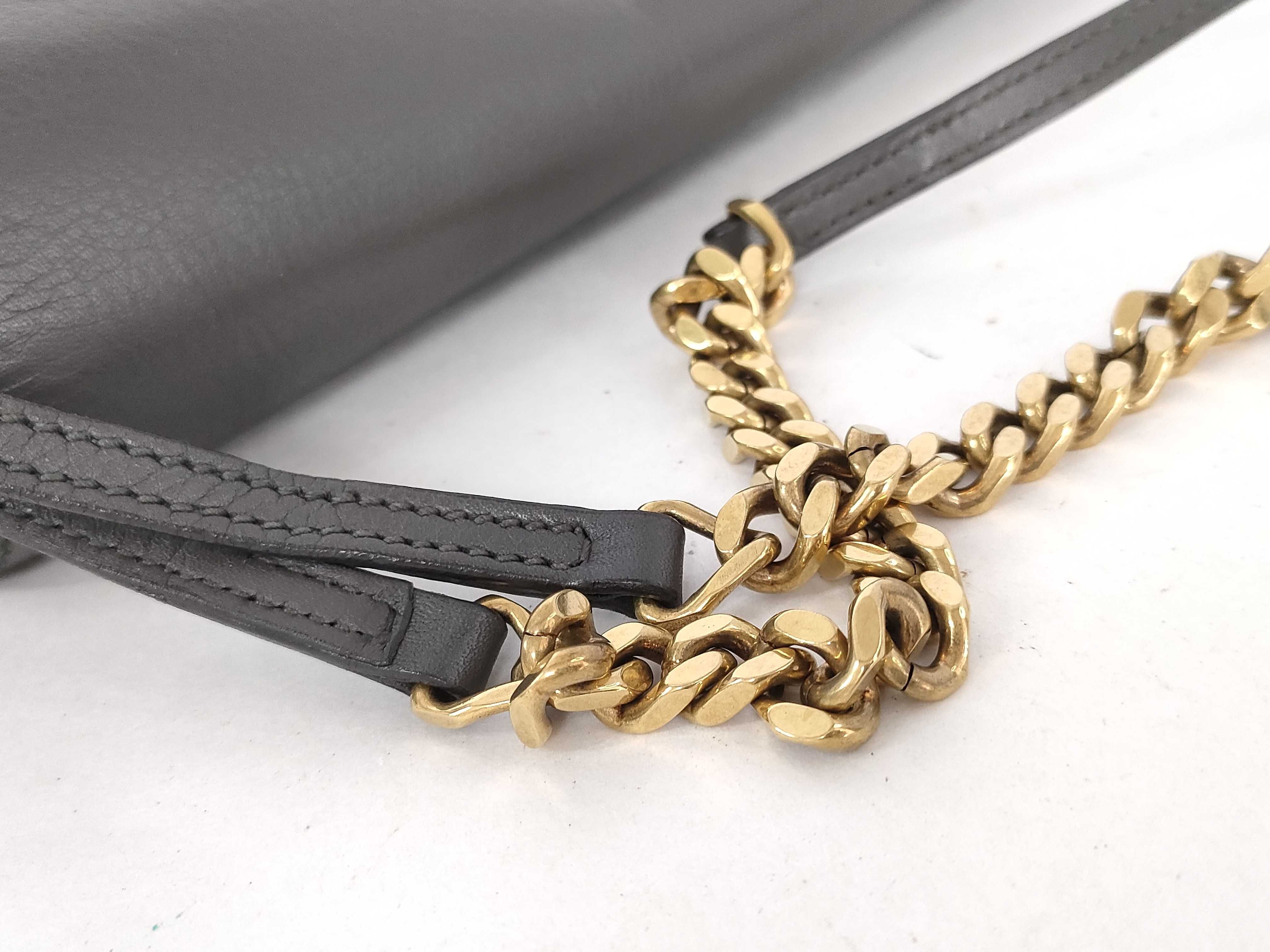 Leather Flap Chain Shoulder Bag Gray Shoulder Bag — view 4