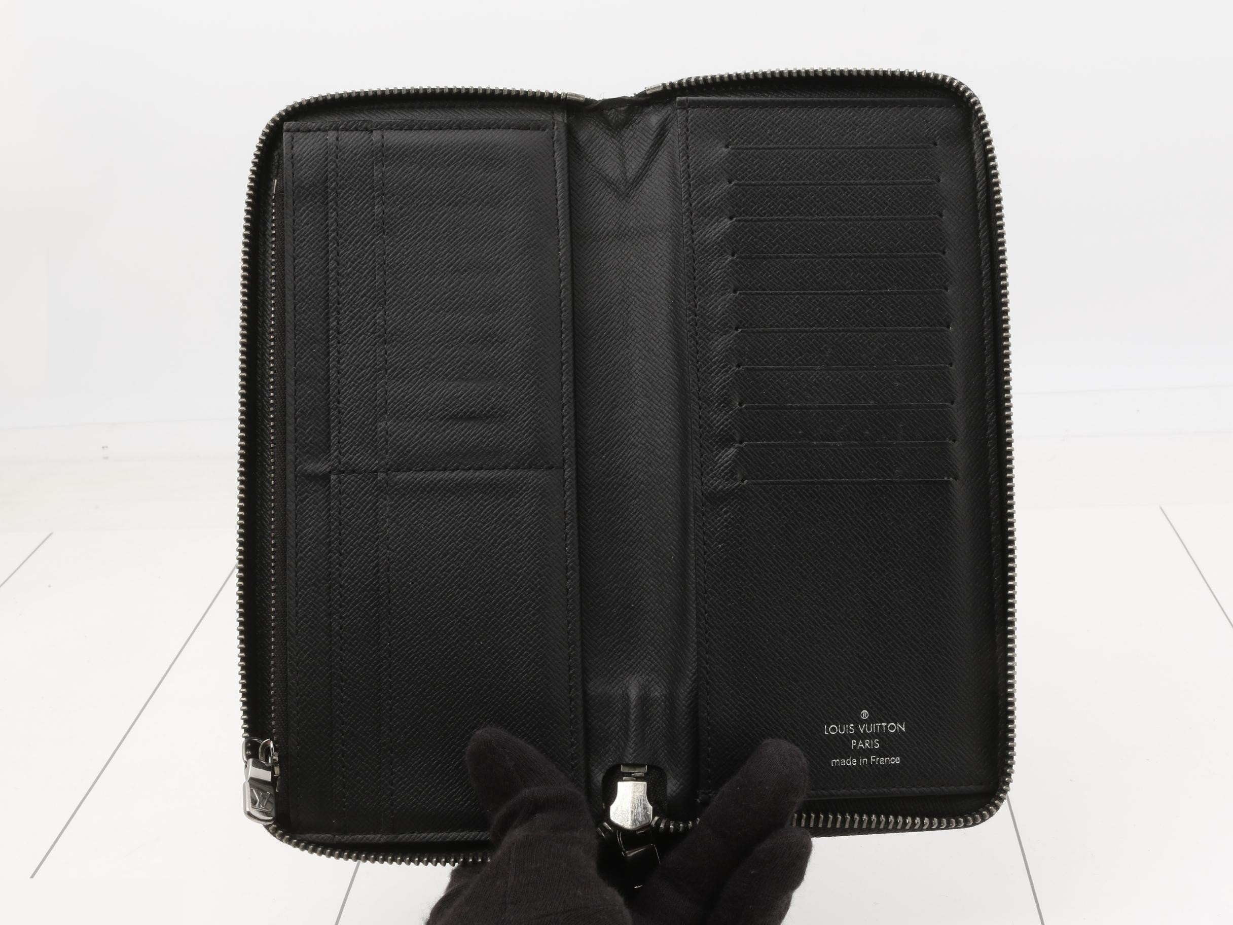 Zippy Wallet Vertical — view 4