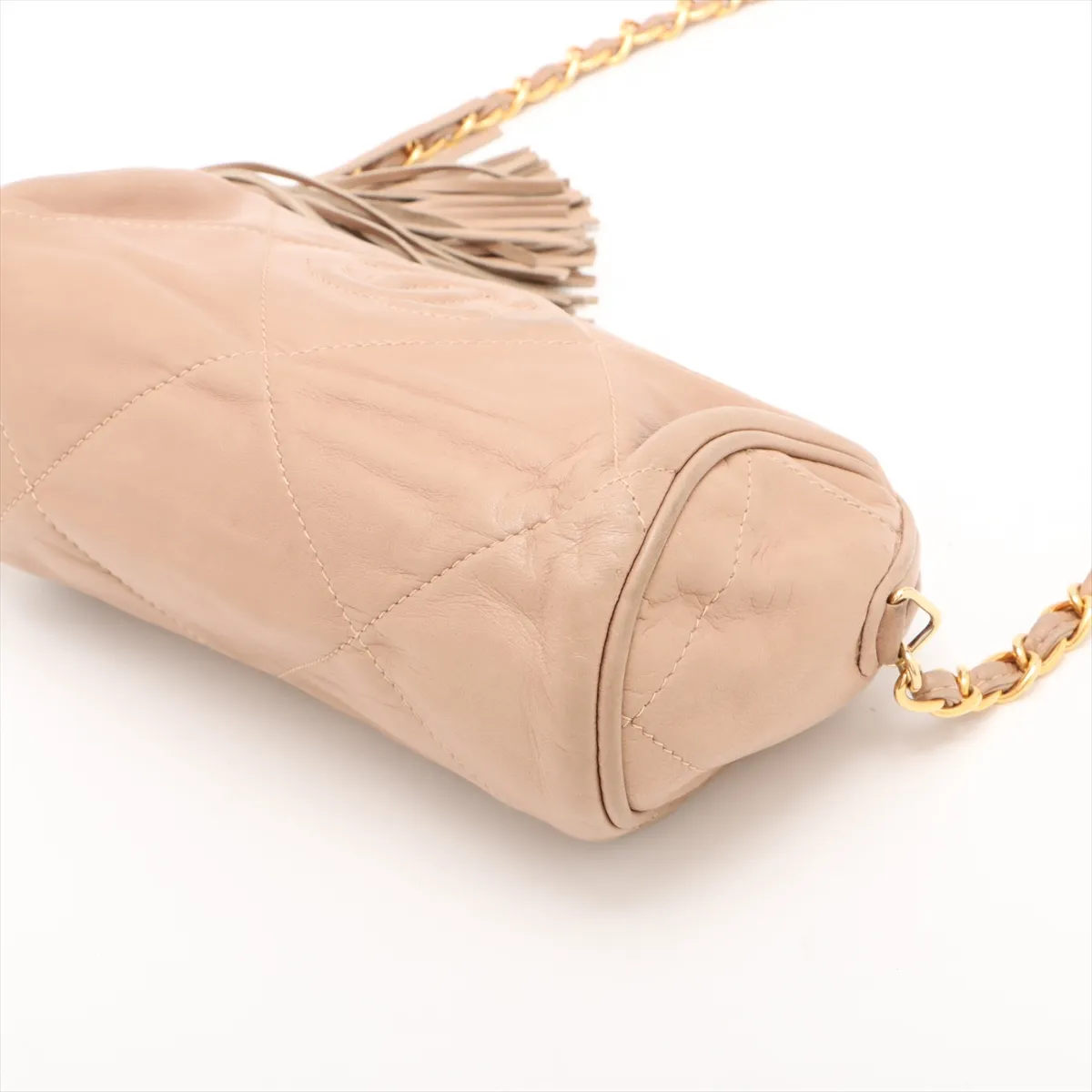 Matelasse Lambskin Chain Shoulder Bag Fringe Beige Gold Hardware 0659858 Series 0 — view 3