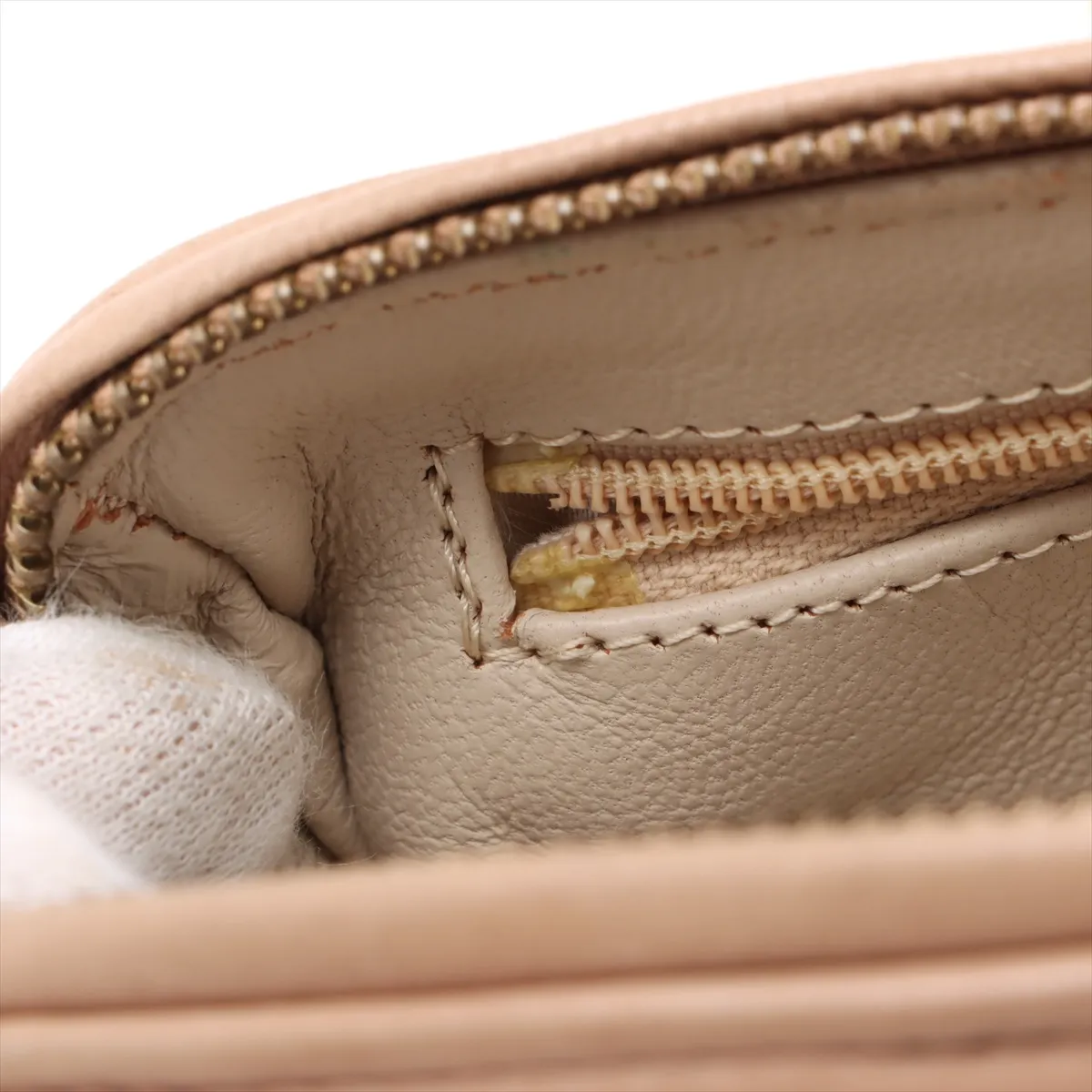 Matelasse Lambskin Chain Shoulder Bag Fringe Beige Gold Hardware 0659858 Series 0 — view 9