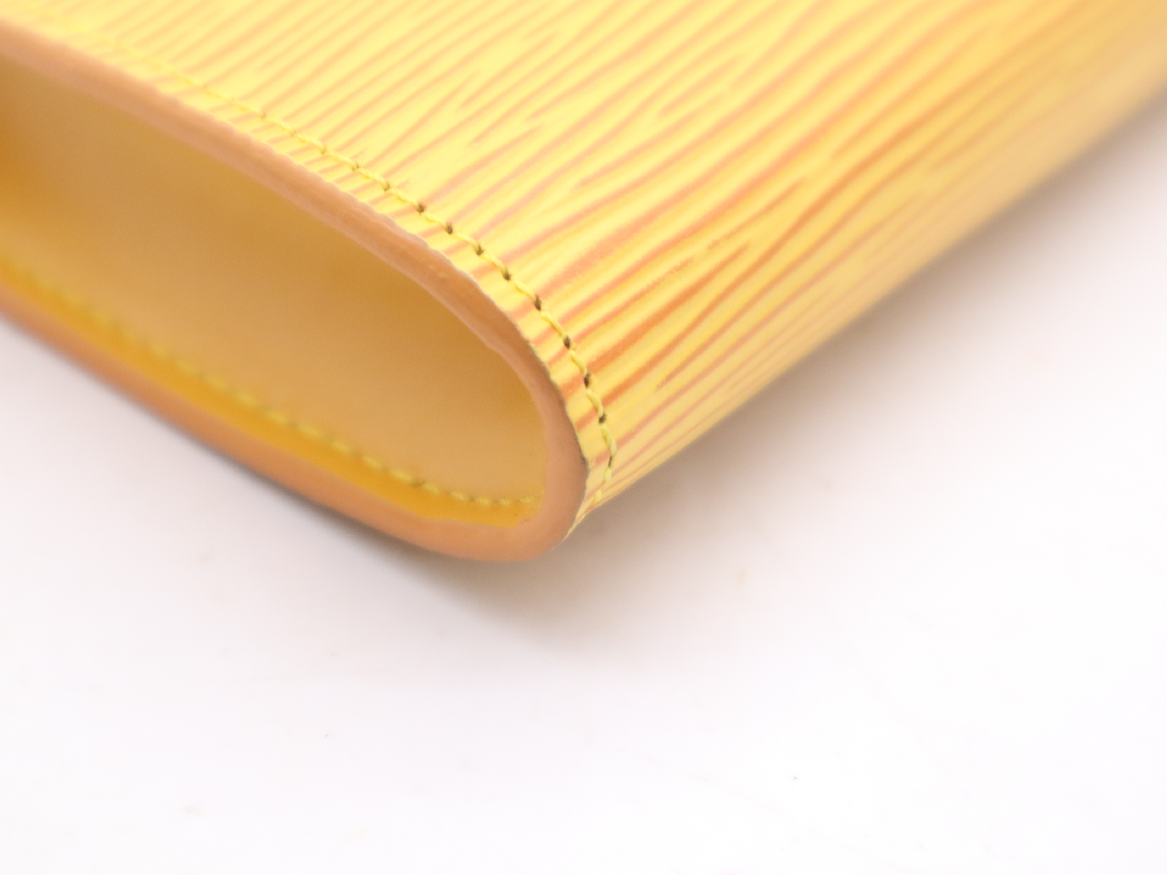 M52959 Epi Pochette Accessoires Tassili Yellow Pouch — view 9