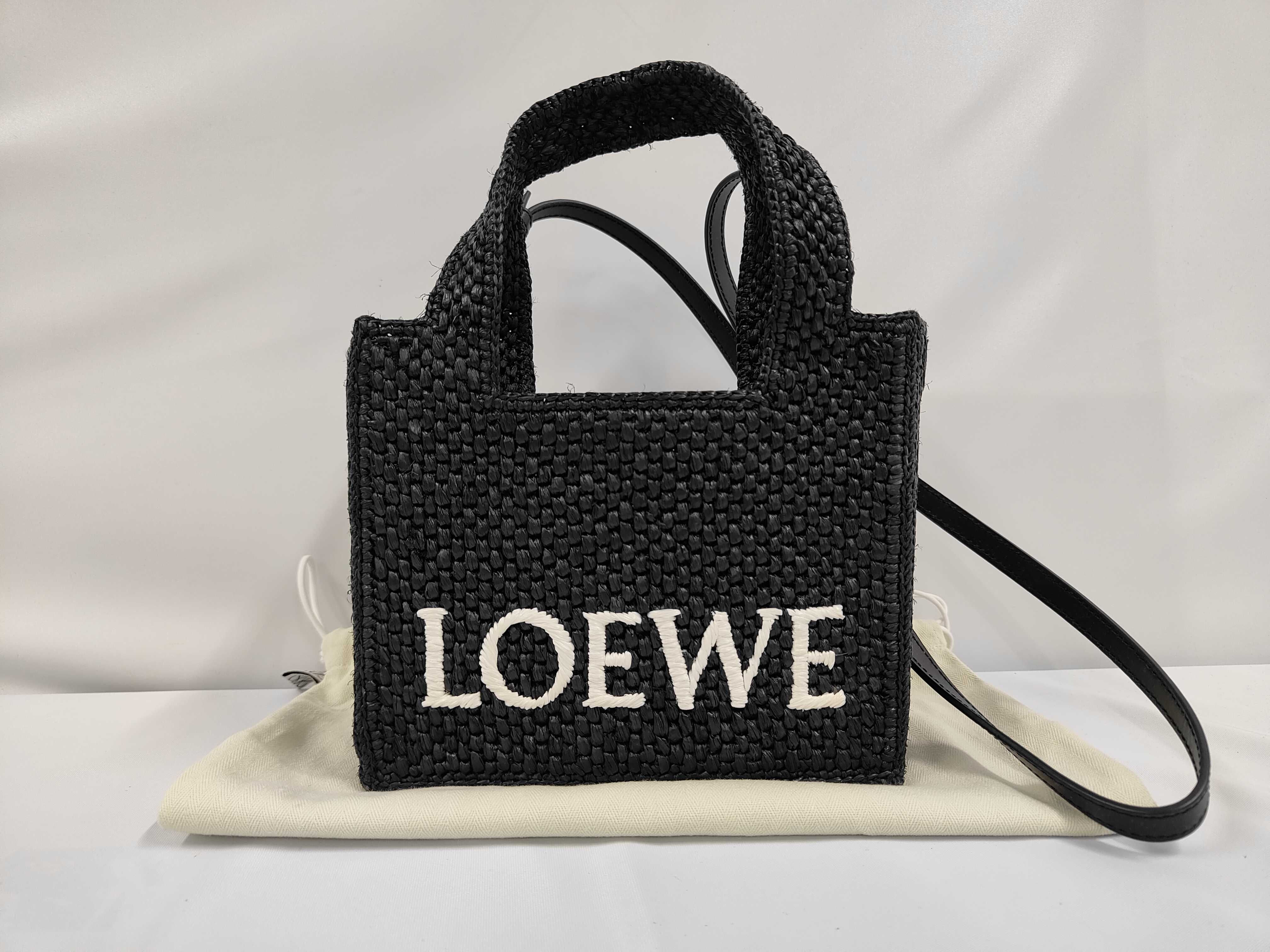 Font Handbag, 2-Way, Raffia, Black