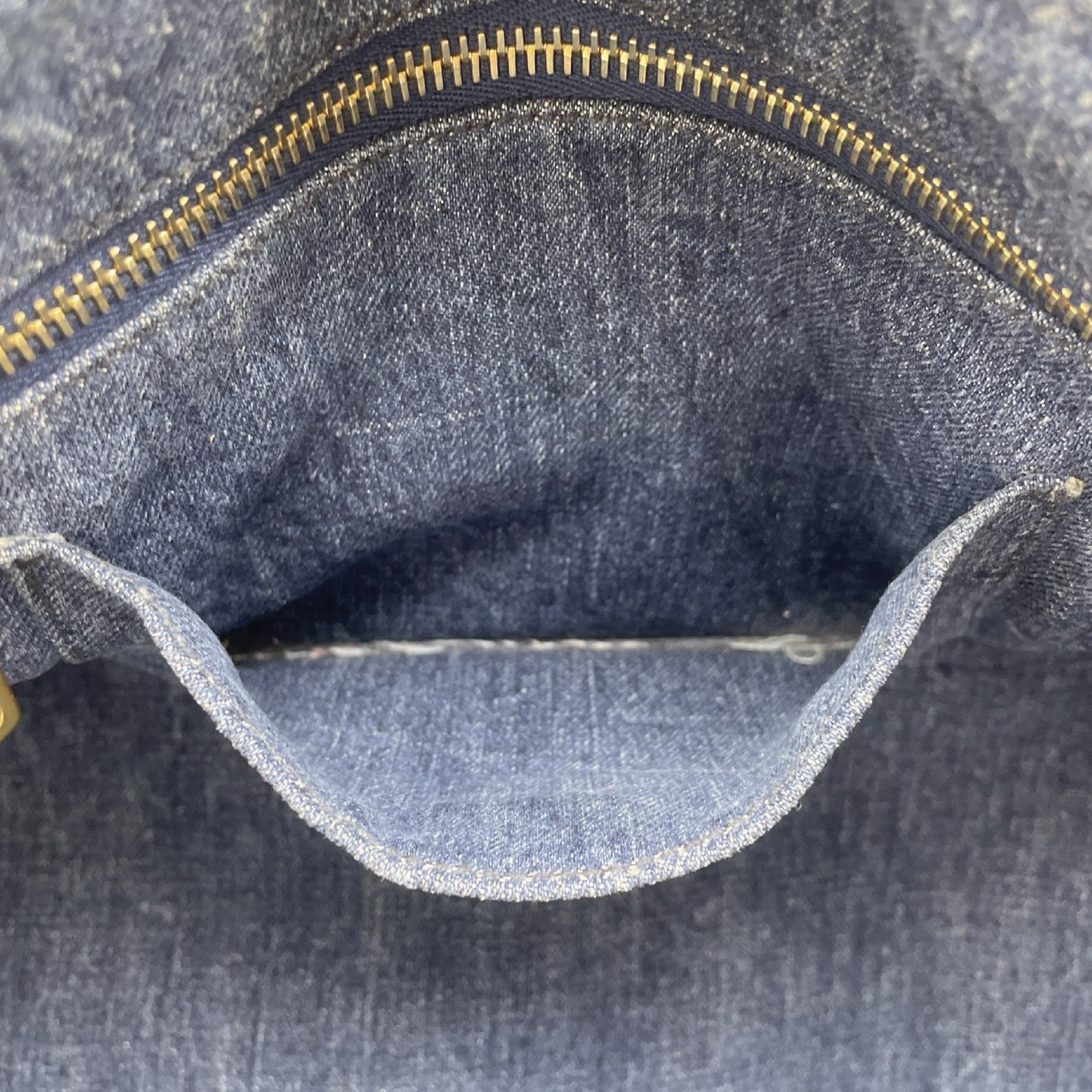 Canapa Triangle Logo Tote Bag Handbag — view 14