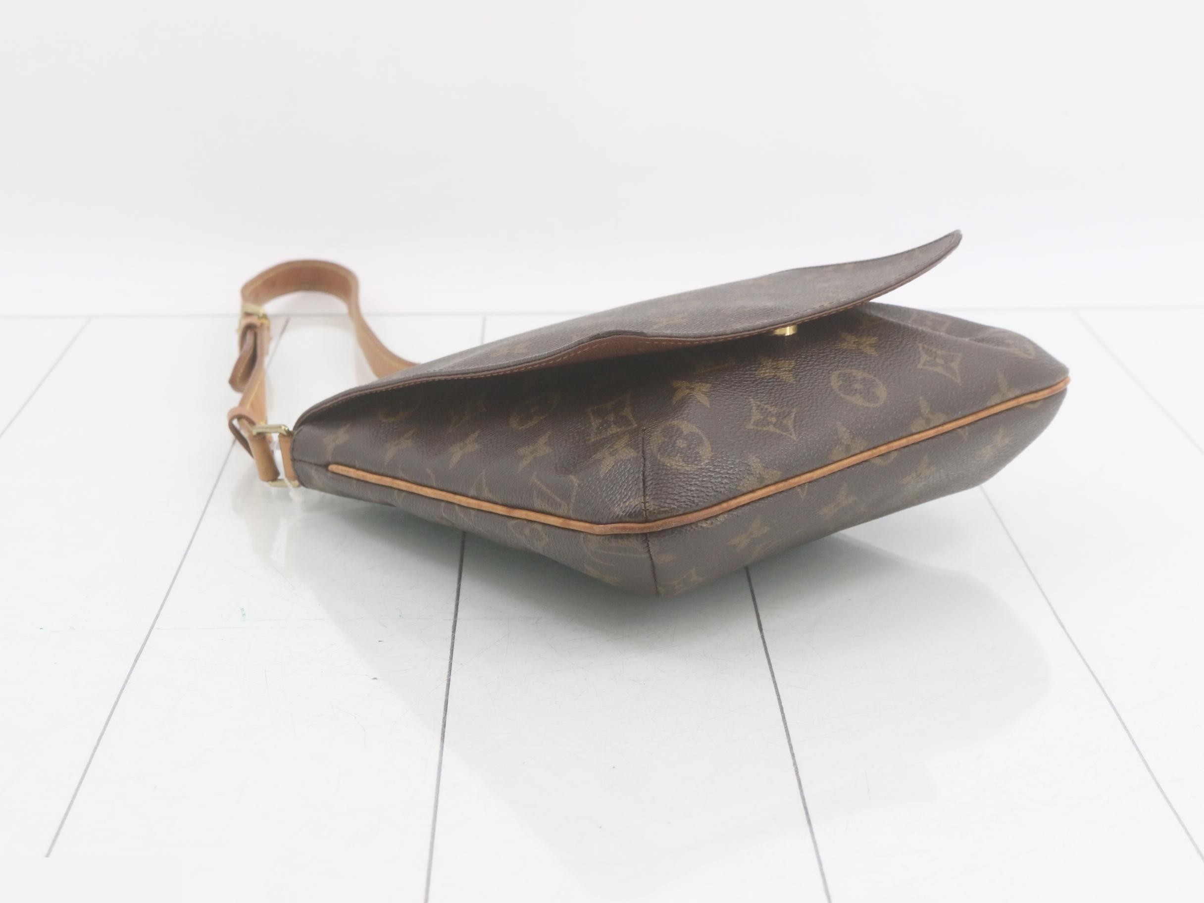 Musette Salsa Short Shoulder LV Monogram Musette Salsa — view 5
