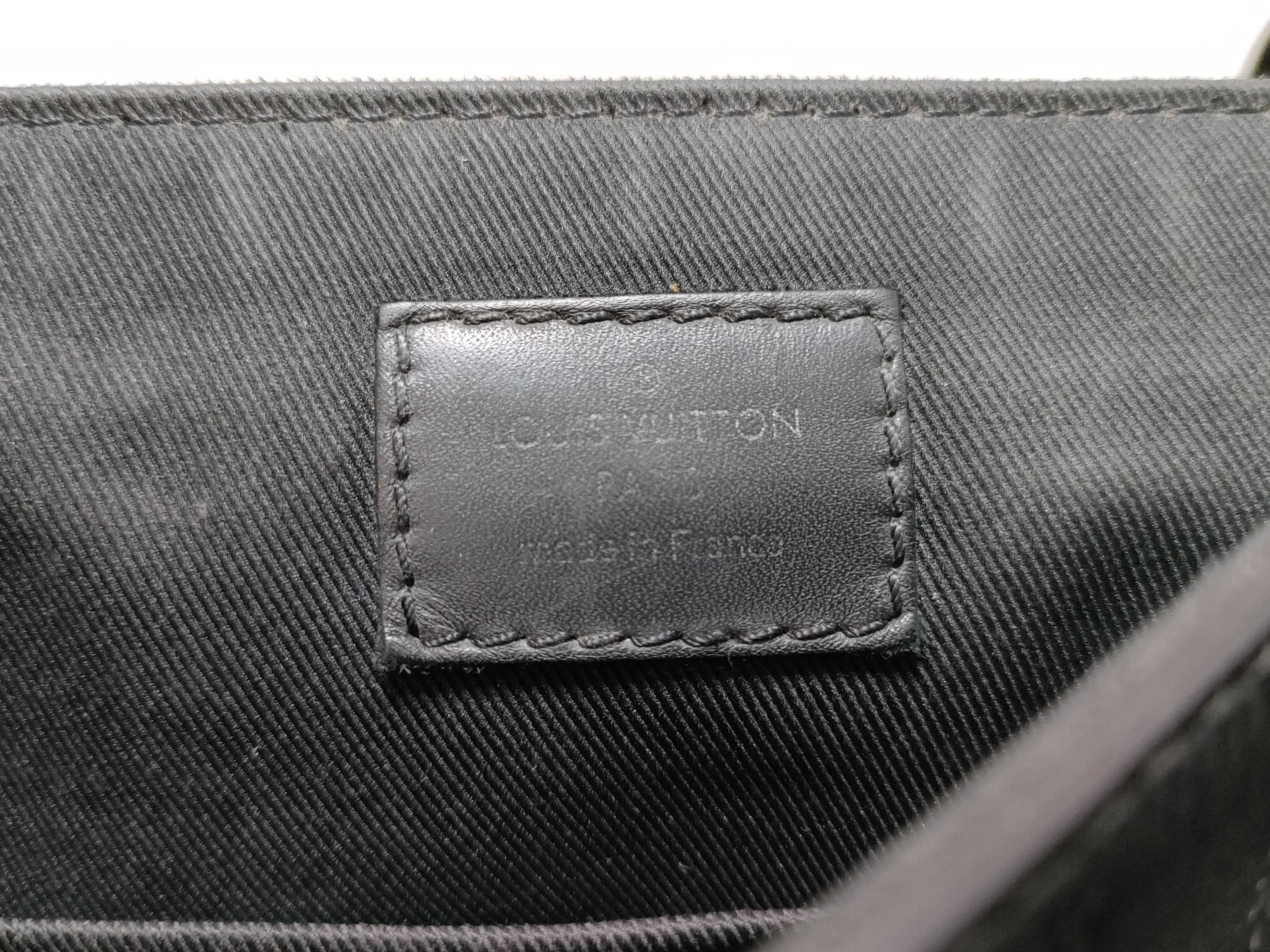 Damier Infini ID - Cowhide Damier Infini District PM NV3 N42711 Shoulder Bag — view 13