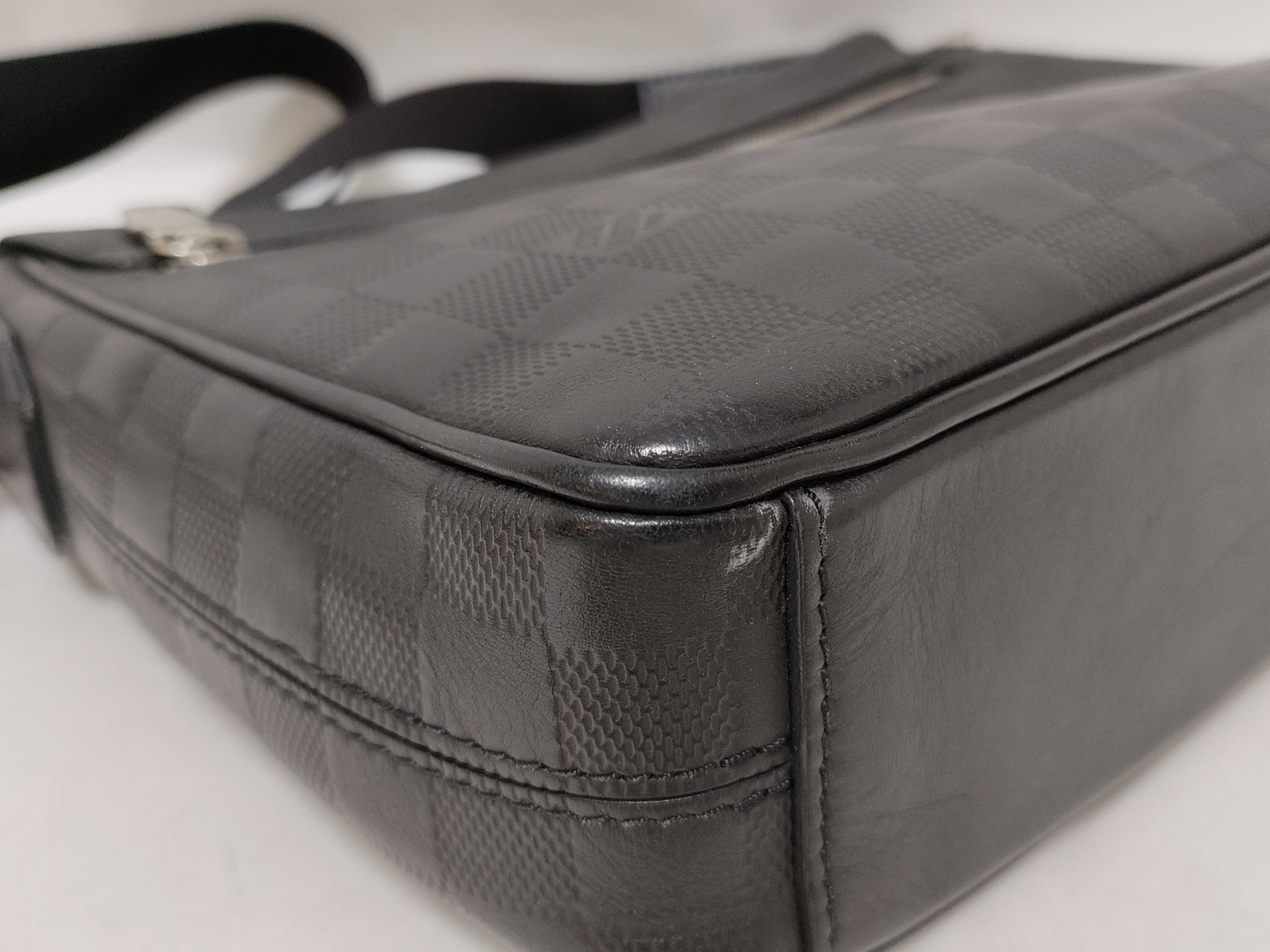 Damier Infini ID - Cowhide Damier Infini District PM NV3 N42711 Shoulder Bag — view 6