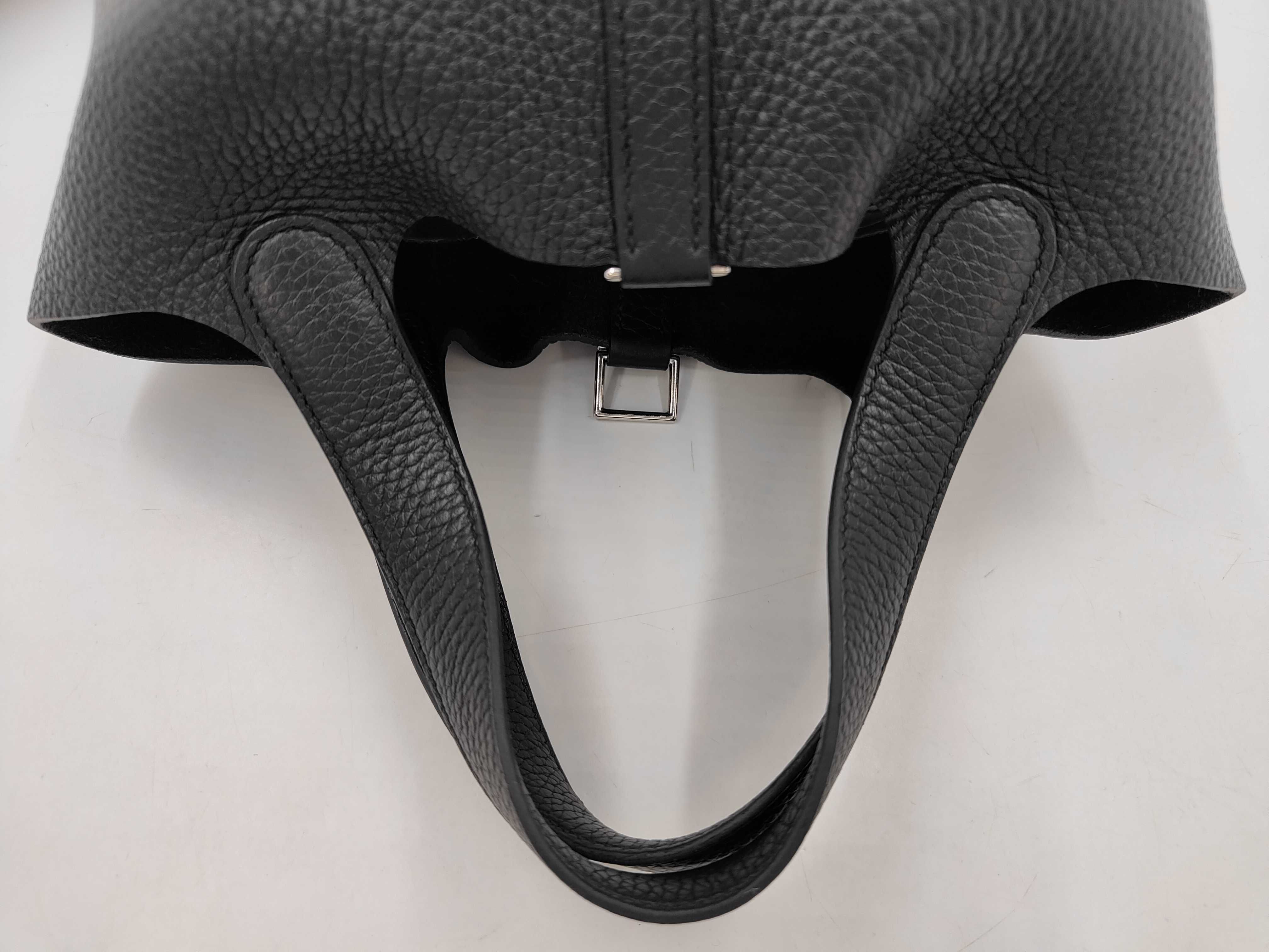 Picotin Y-stamp Black Handbag — view 5