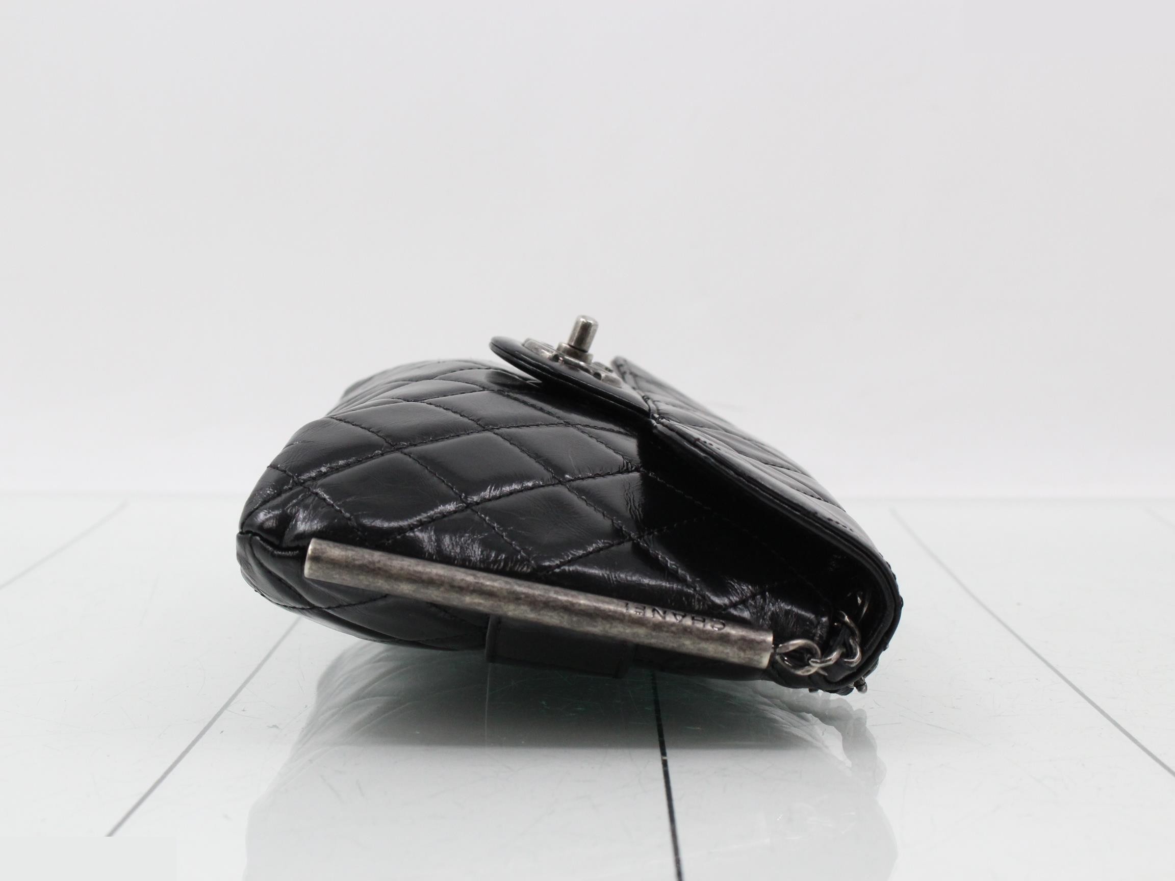 Matelassé 2-Way Chain Shoulder Bag — view 3