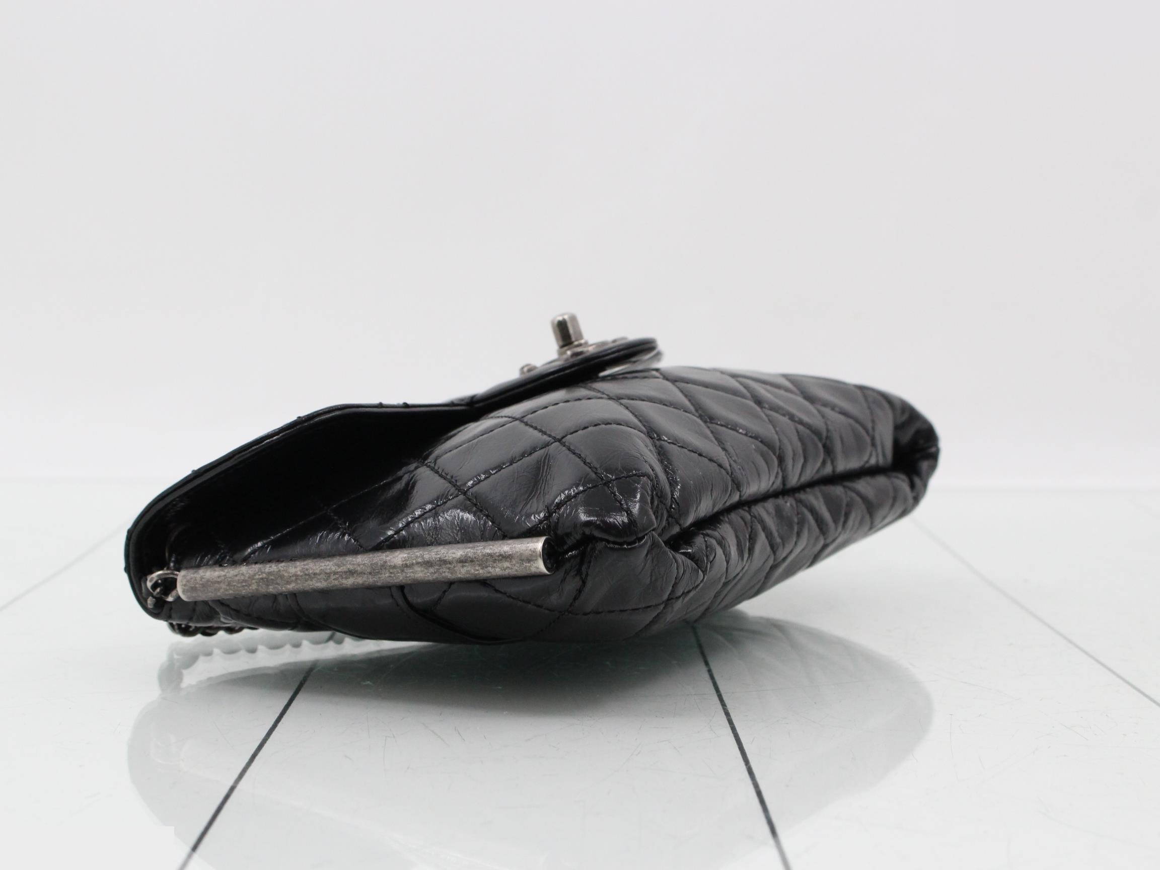 Matelassé 2-Way Chain Shoulder Bag — view 5