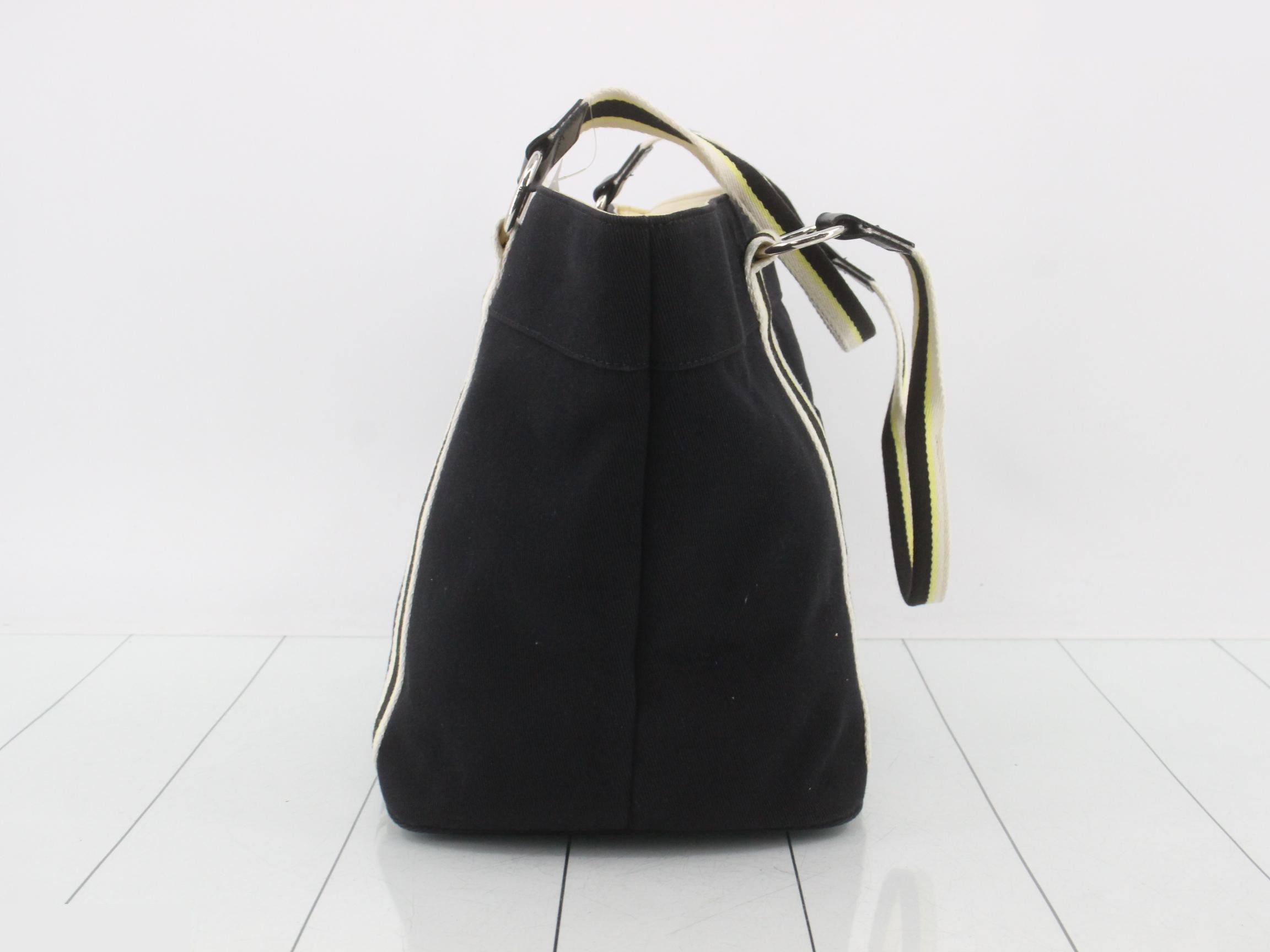 Canvas, Black, W31 H29 D22 — view 3