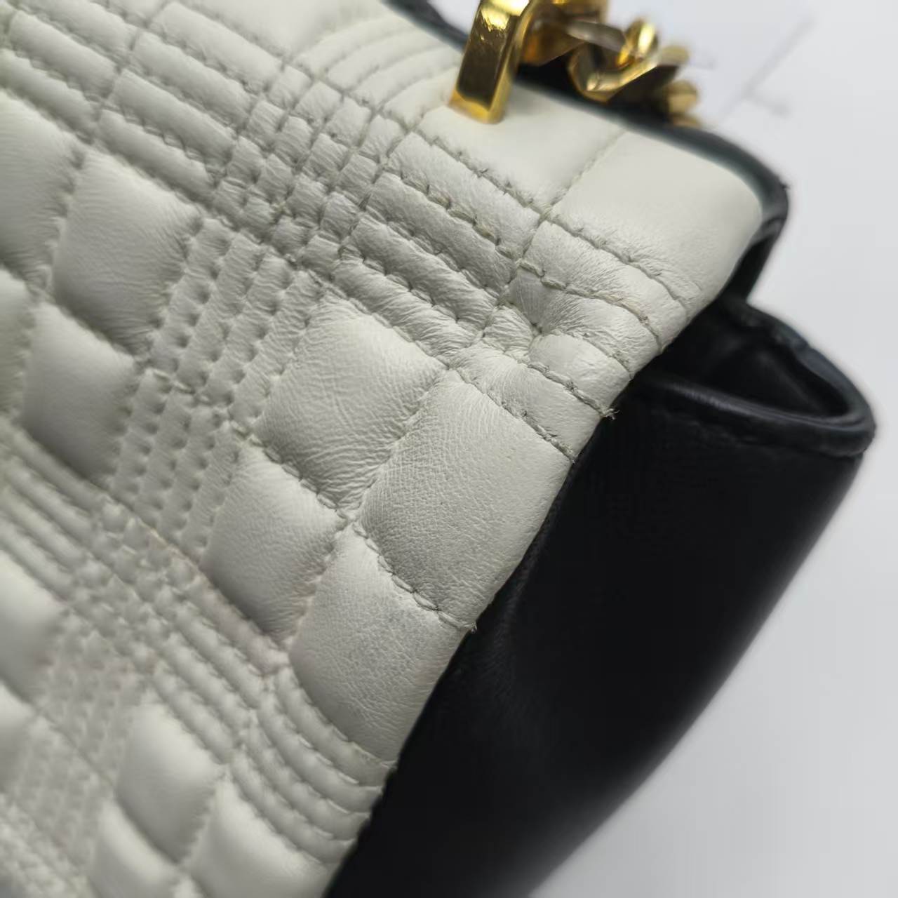 【*Shipped from: China*】BURBERRY Laura Leather Shoulder Bag — view 11