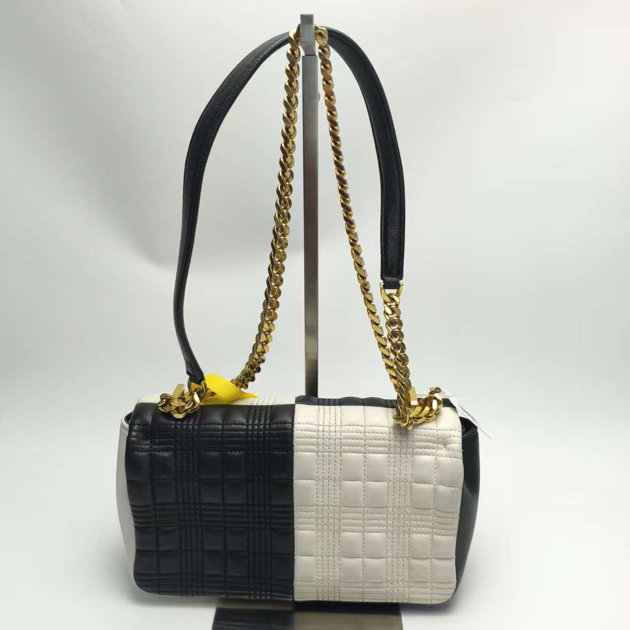 【*Shipped from: China*】BURBERRY Laura Leather Shoulder Bag — view 3