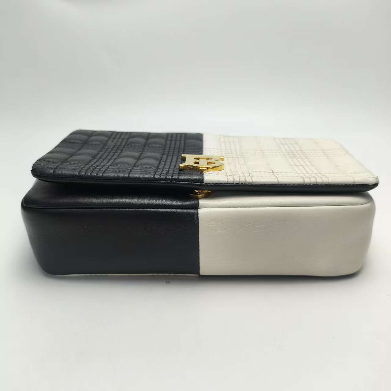 【*Shipped from: China*】BURBERRY Laura Leather Shoulder Bag — view 4