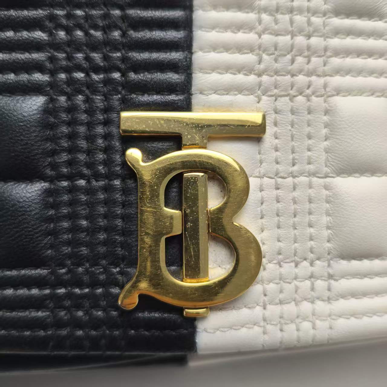 【*Shipped from: China*】BURBERRY Laura Leather Shoulder Bag — view 9