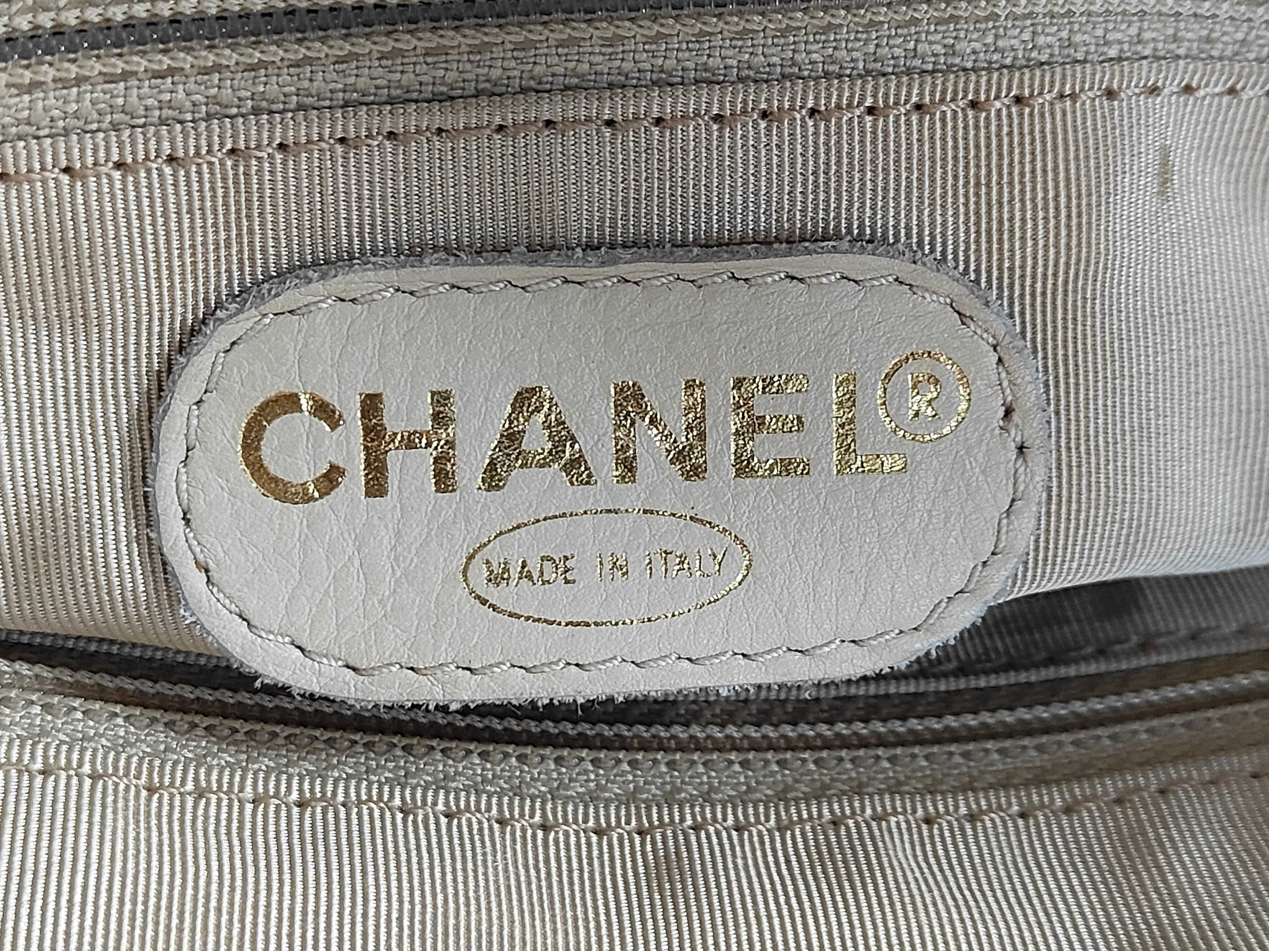 Caviar Skin Logo Handbag — view 14