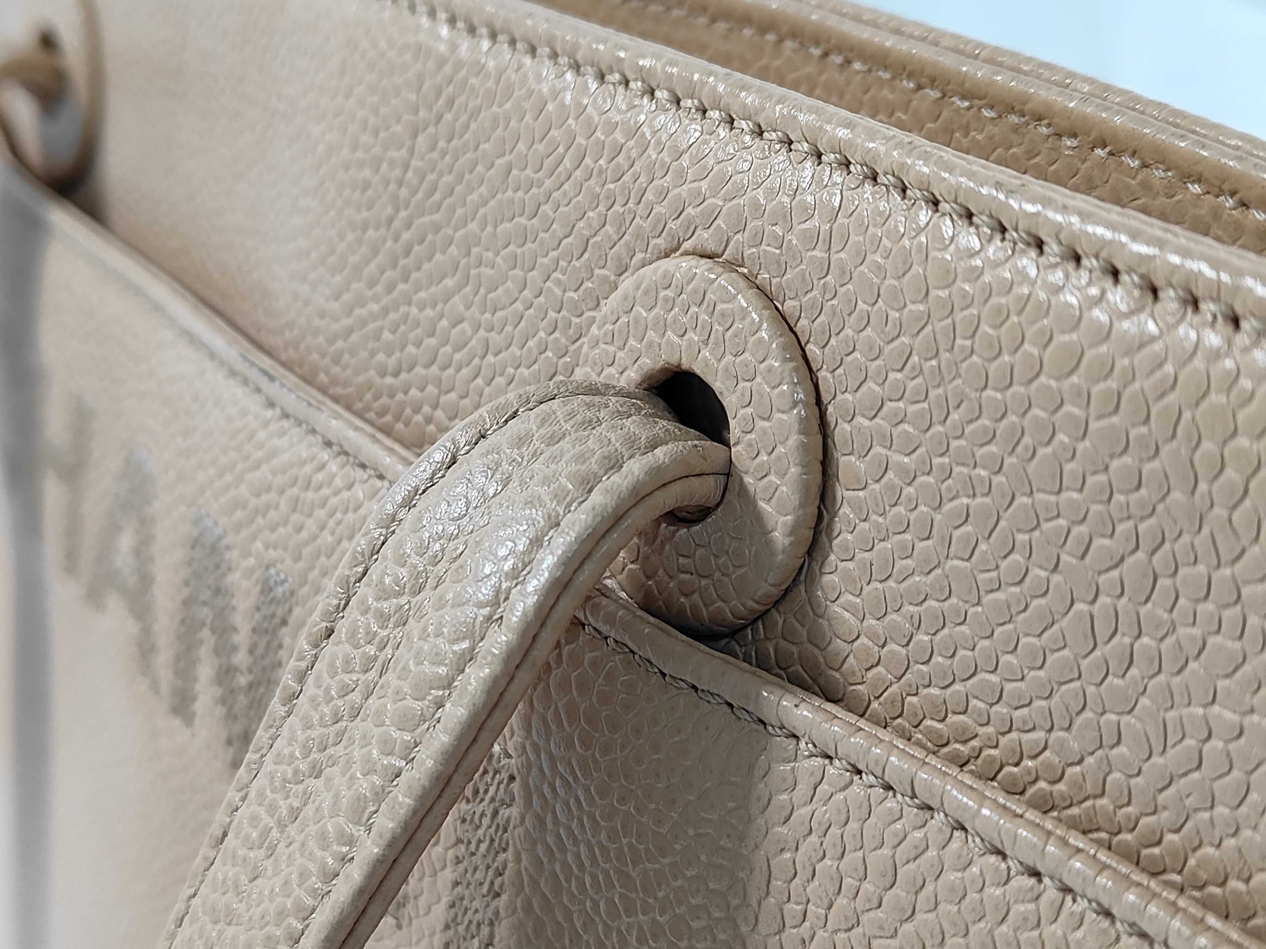 Caviar Skin Logo Handbag — view 5