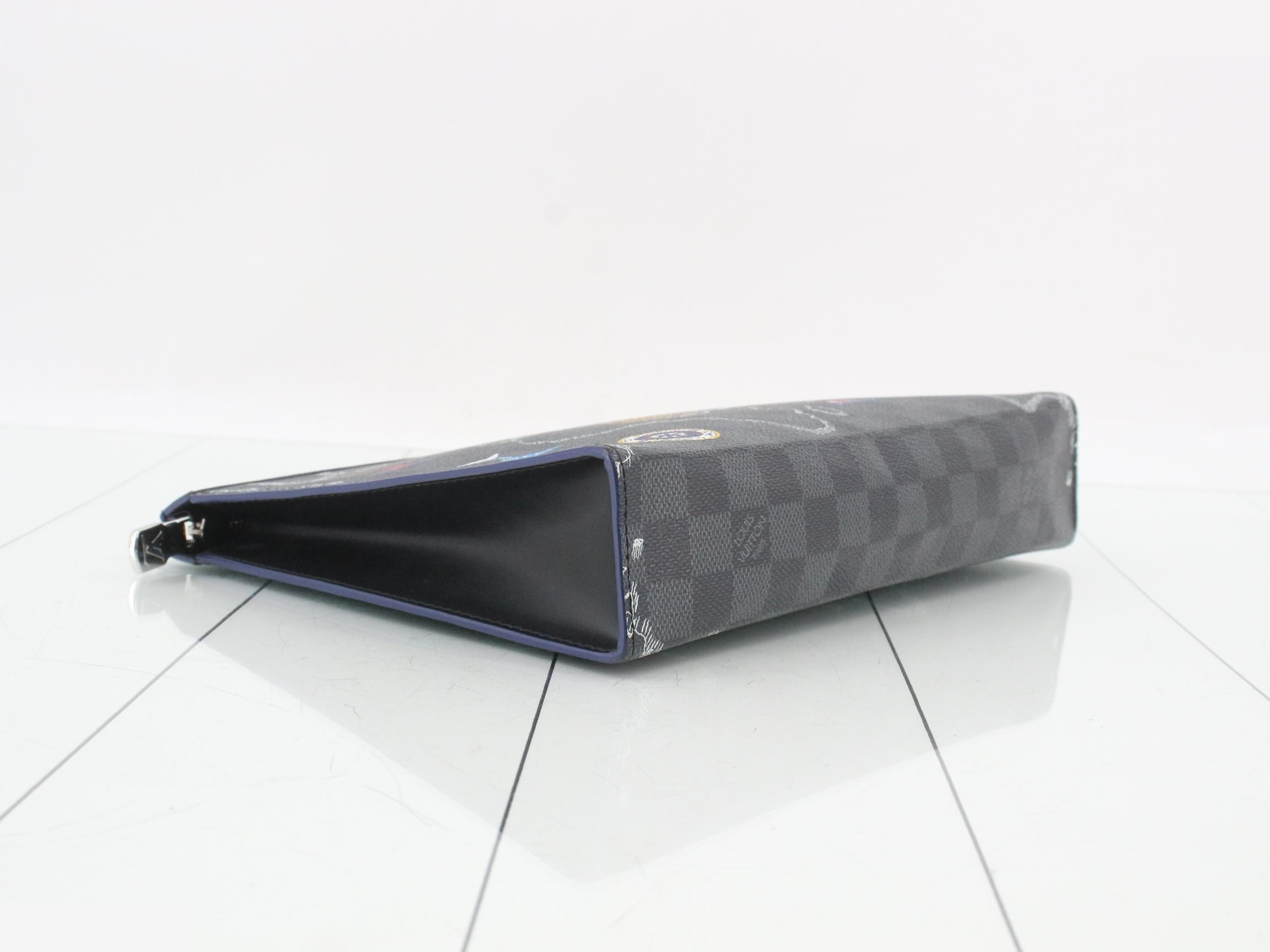 Damier Graphite Pochette Voyage MM Second Bag — view 5