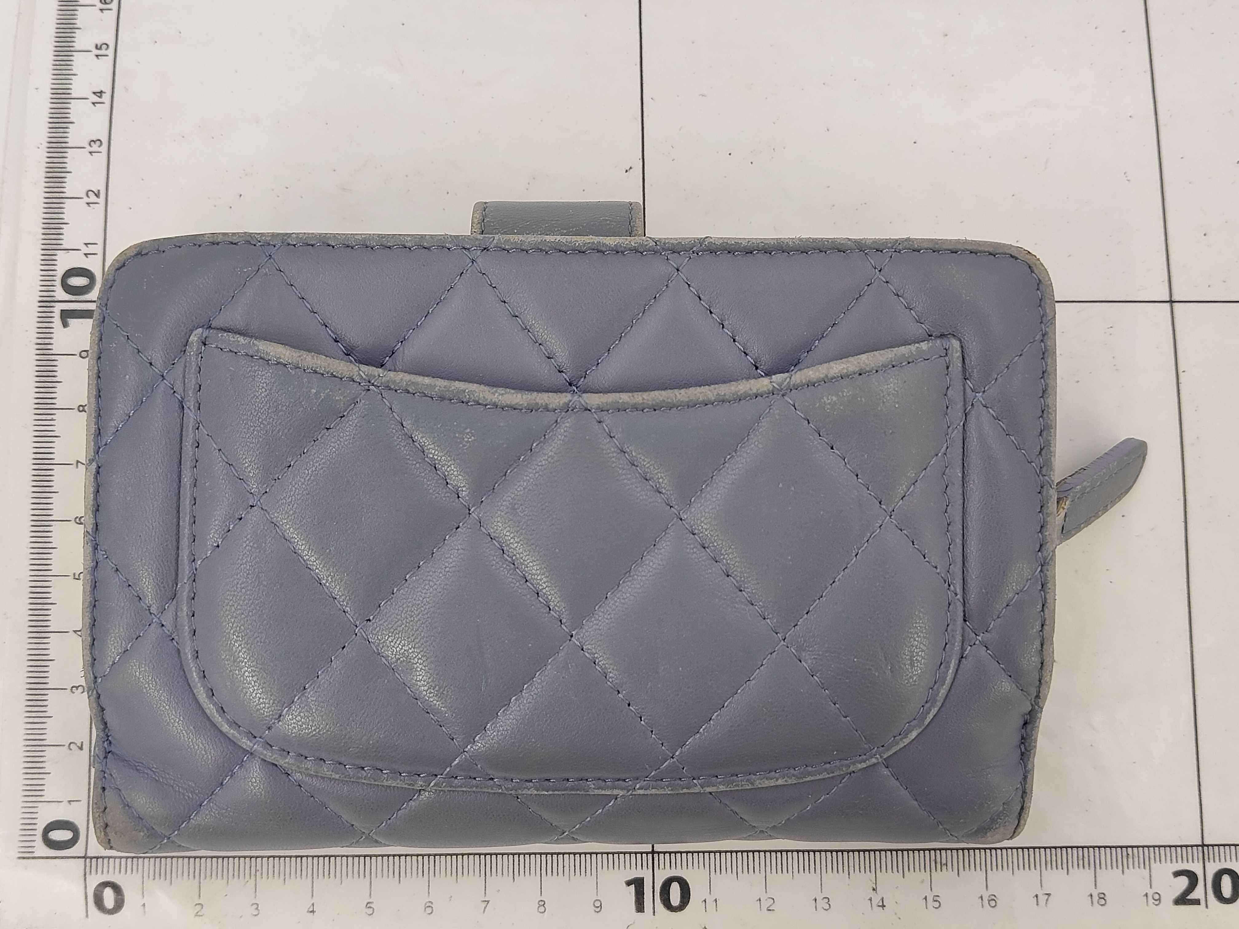 Matelassé Wallet, Lambskin, Coco Mark, Light Blue — view 2