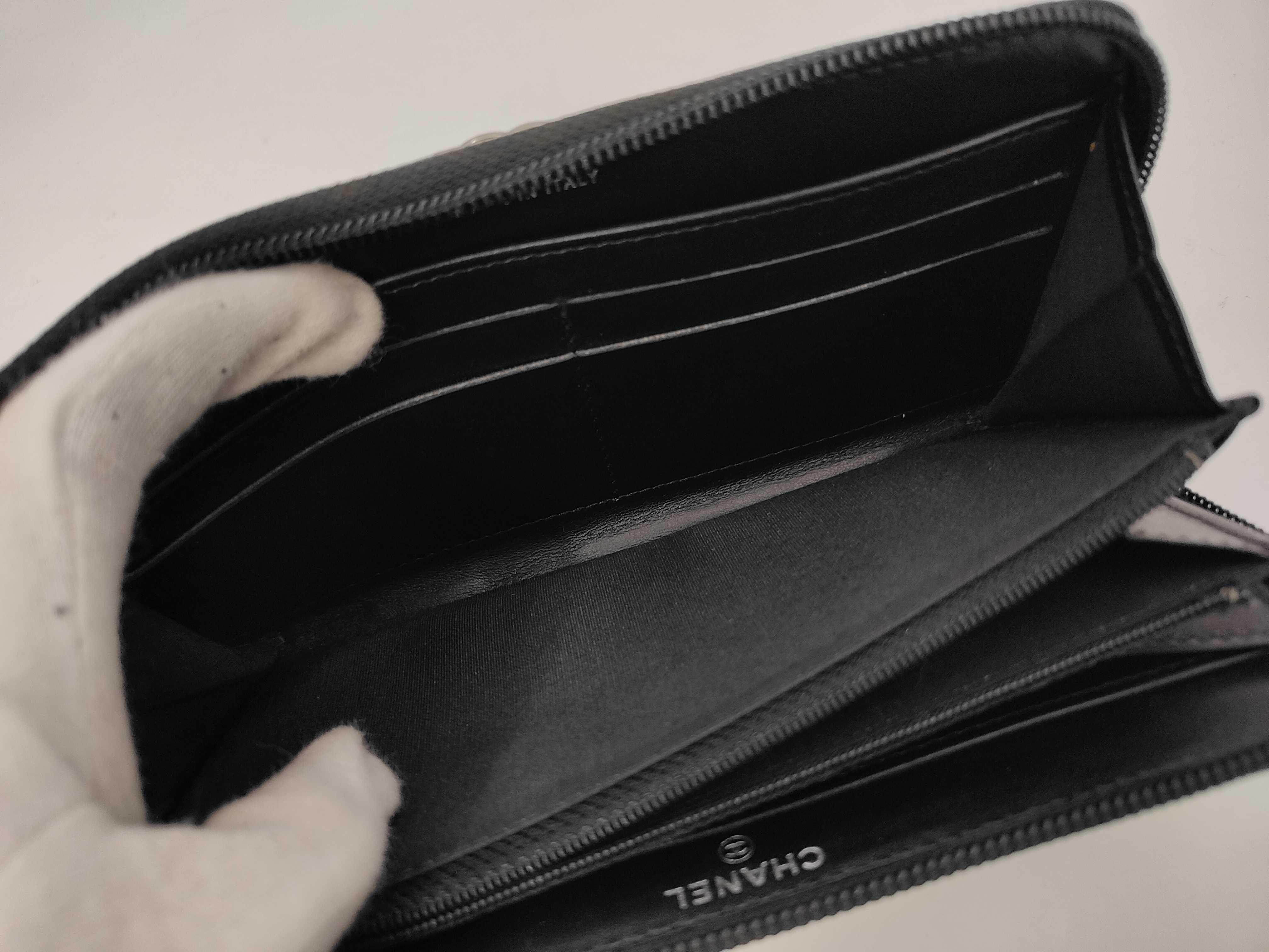 Matelassé Boy Chanel Wallet — view 4