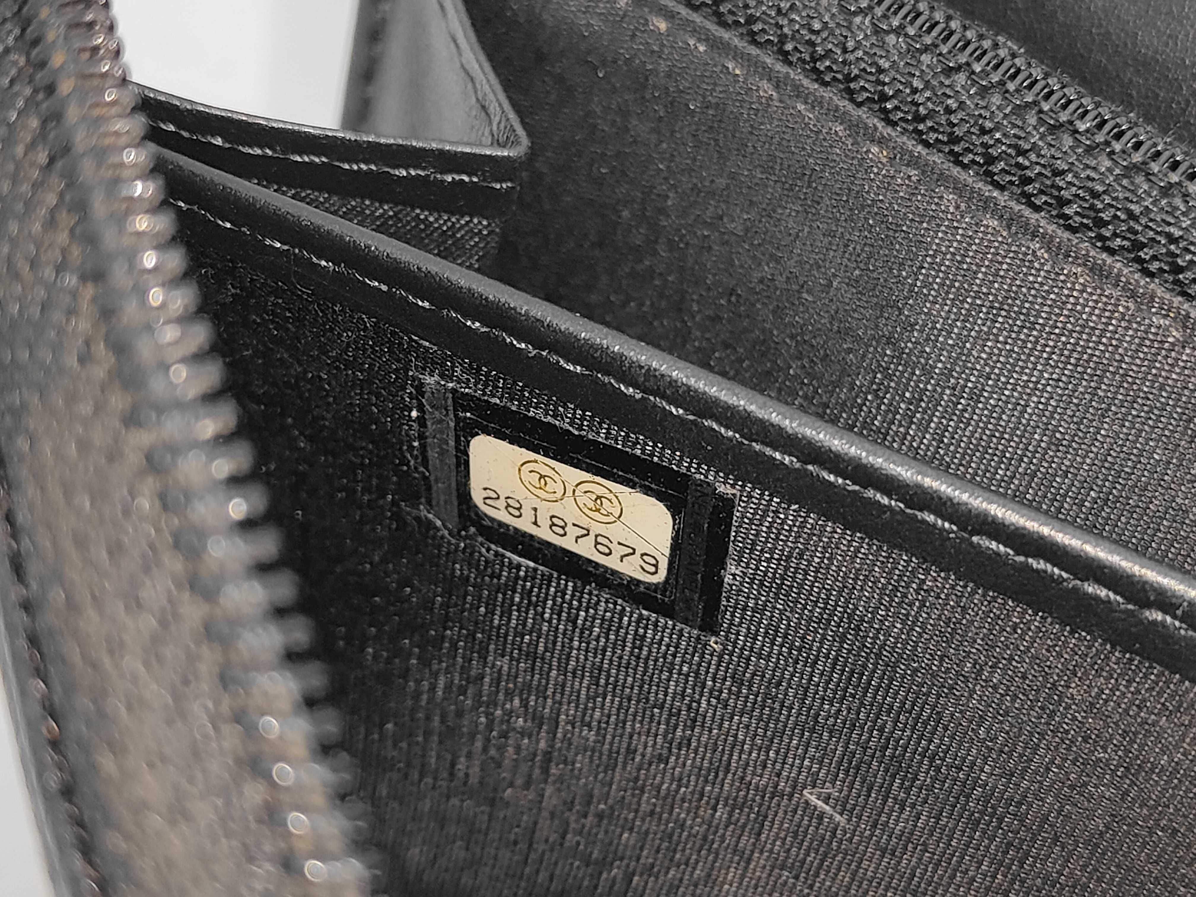 Matelassé Boy Chanel Wallet — view 7