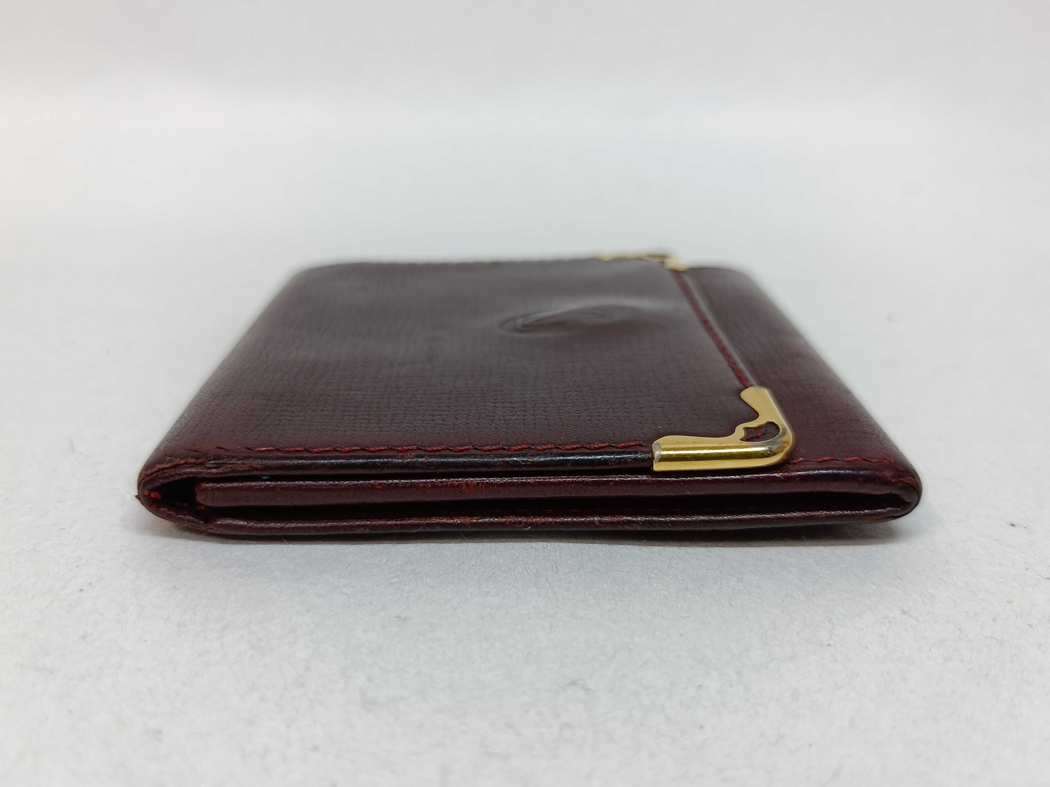 Must Coin Case — view 3
