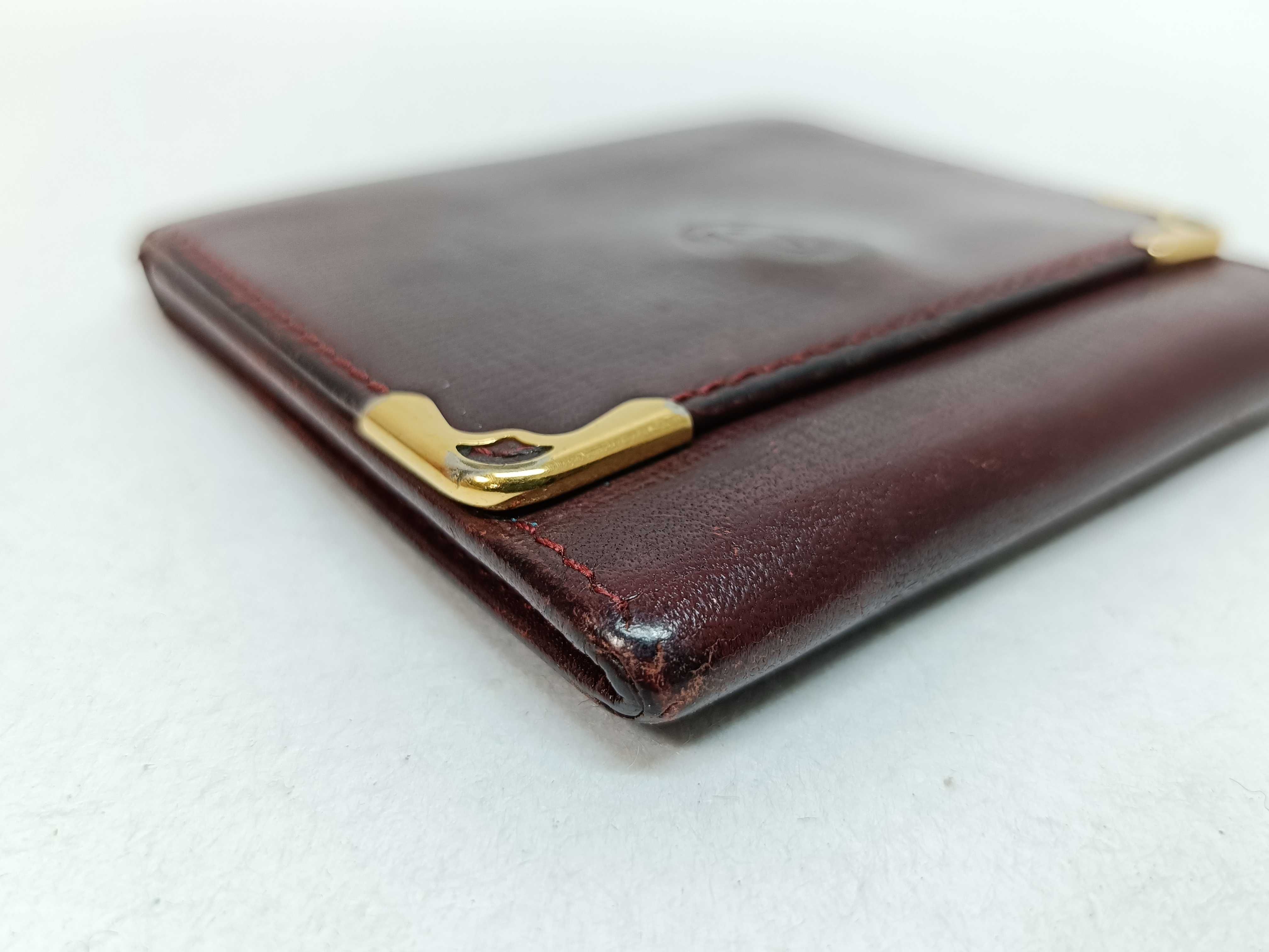 Must Coin Case — view 4