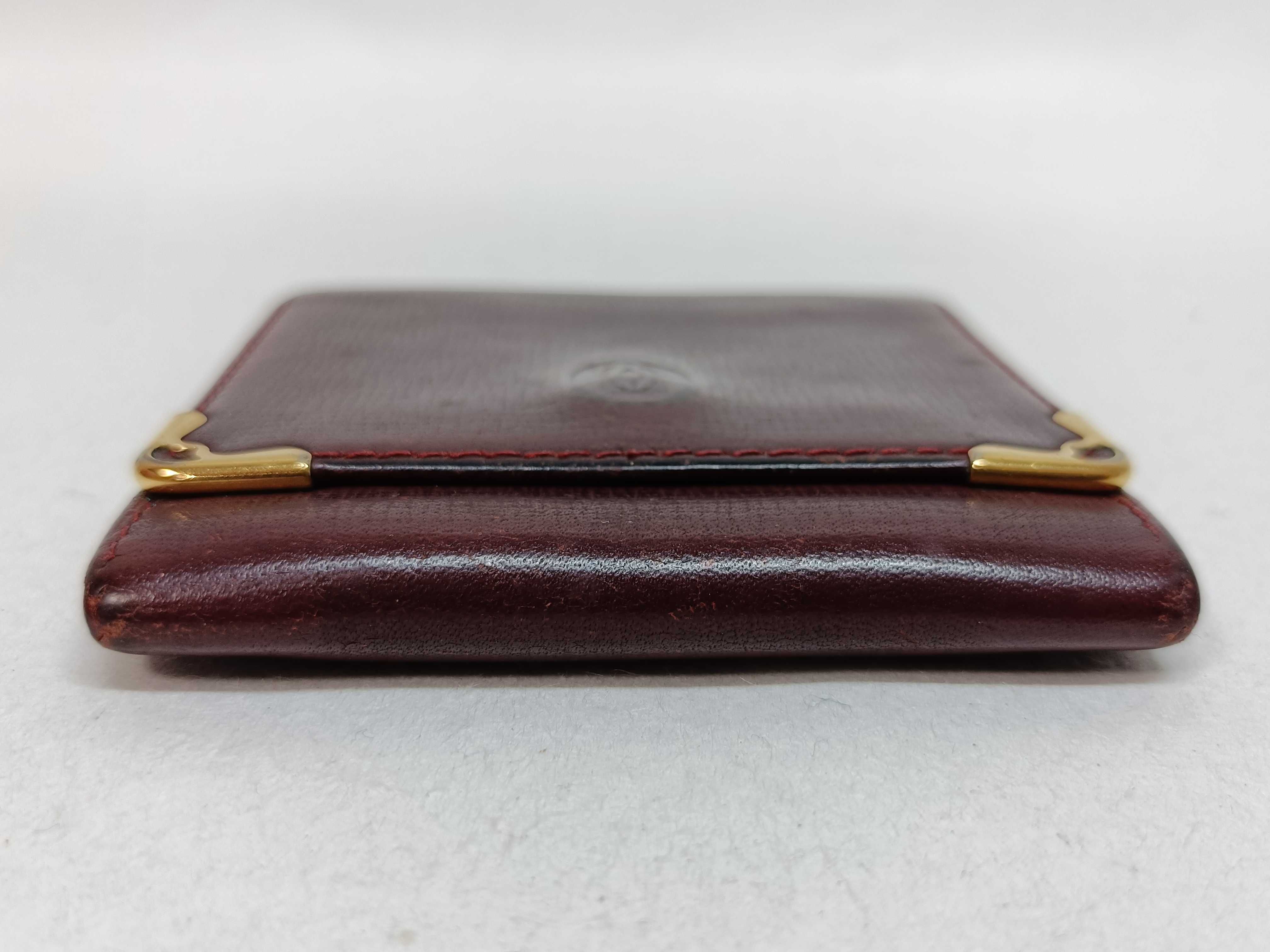 Must Coin Case — view 5