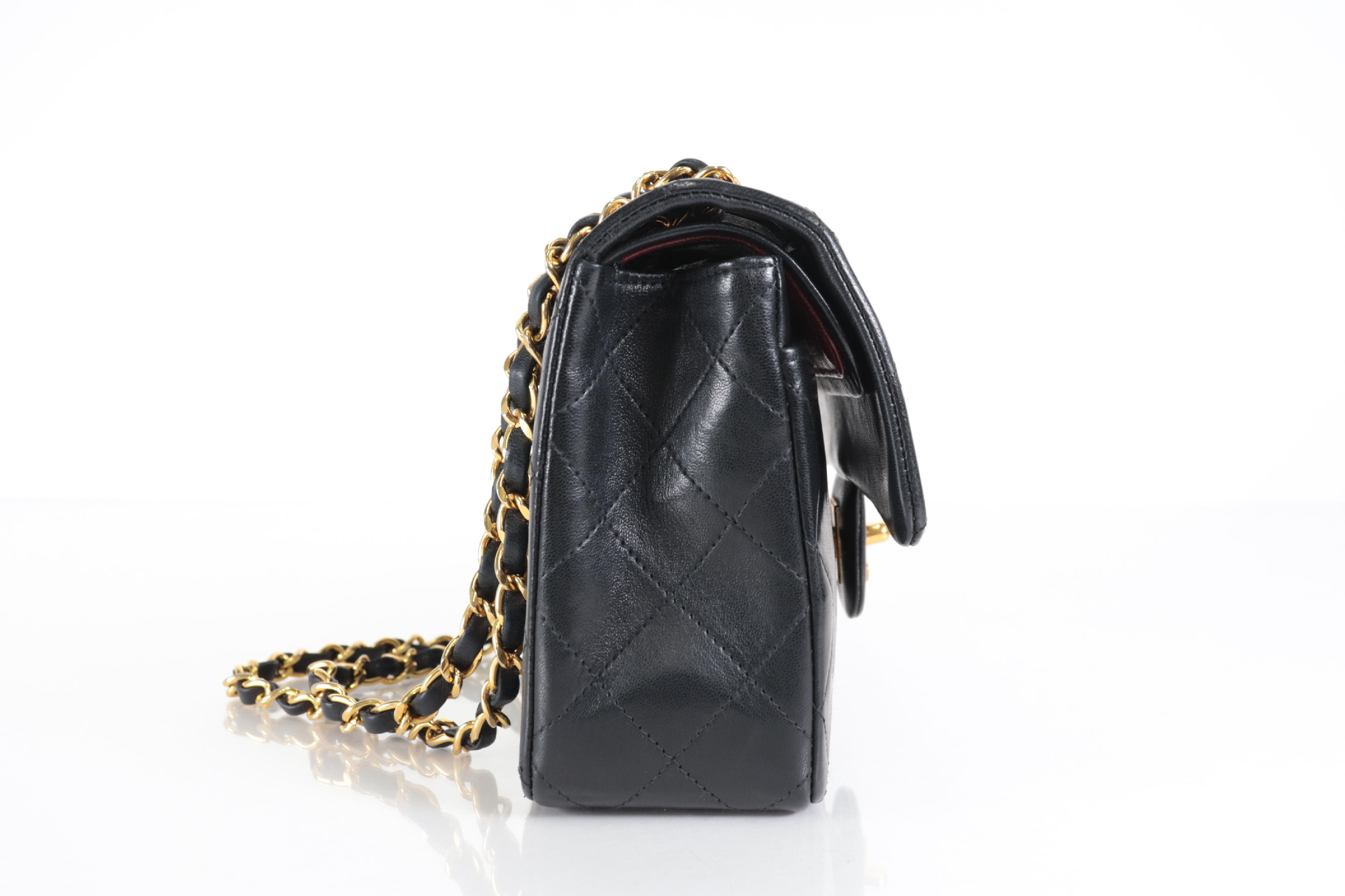 W-flap 23 Lambskin Chain Shoulder Bag (Serial No. 12) — view 4