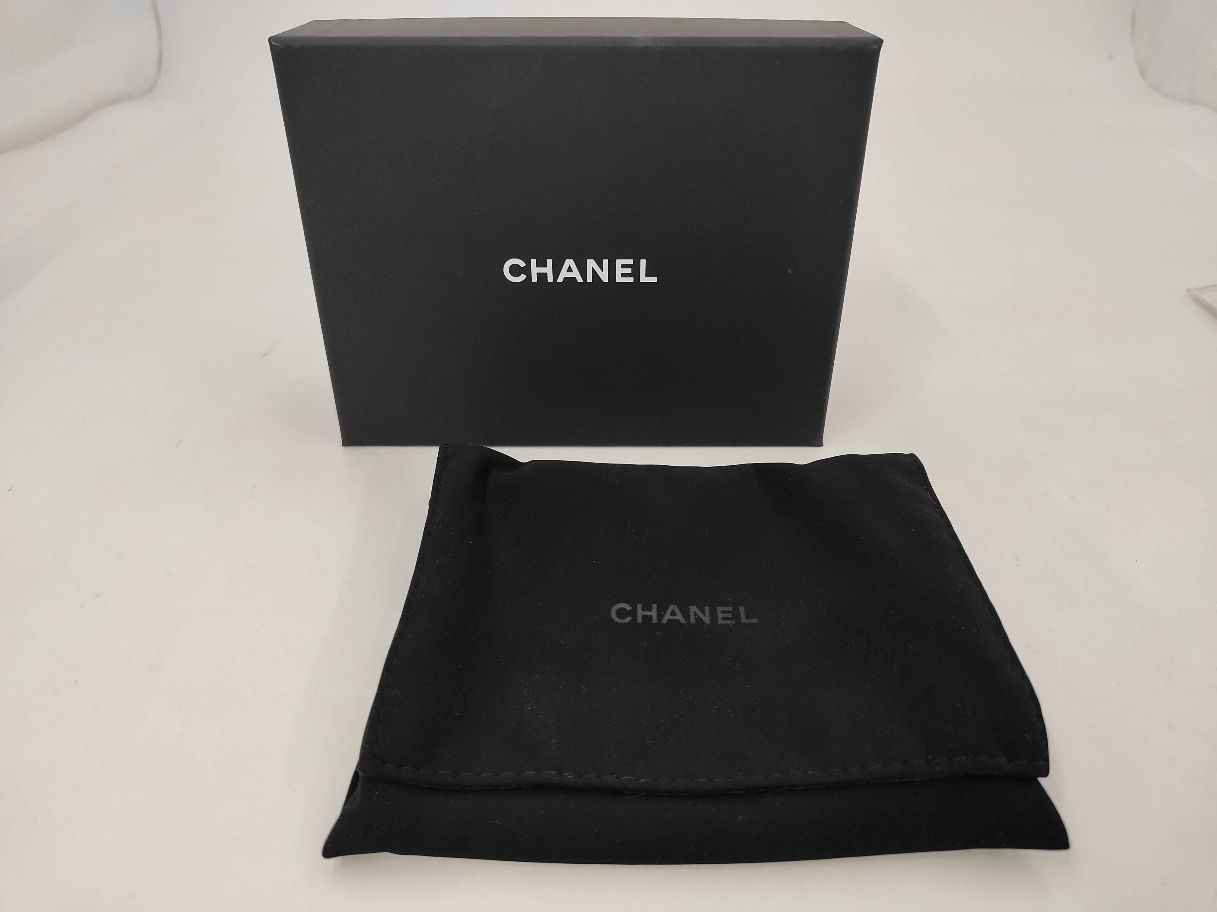 Matelassé Classic Small Flap Wallet, Caviar Brown AP0229. Accessories: Box, dust bag, receipt, wallet. — view 12