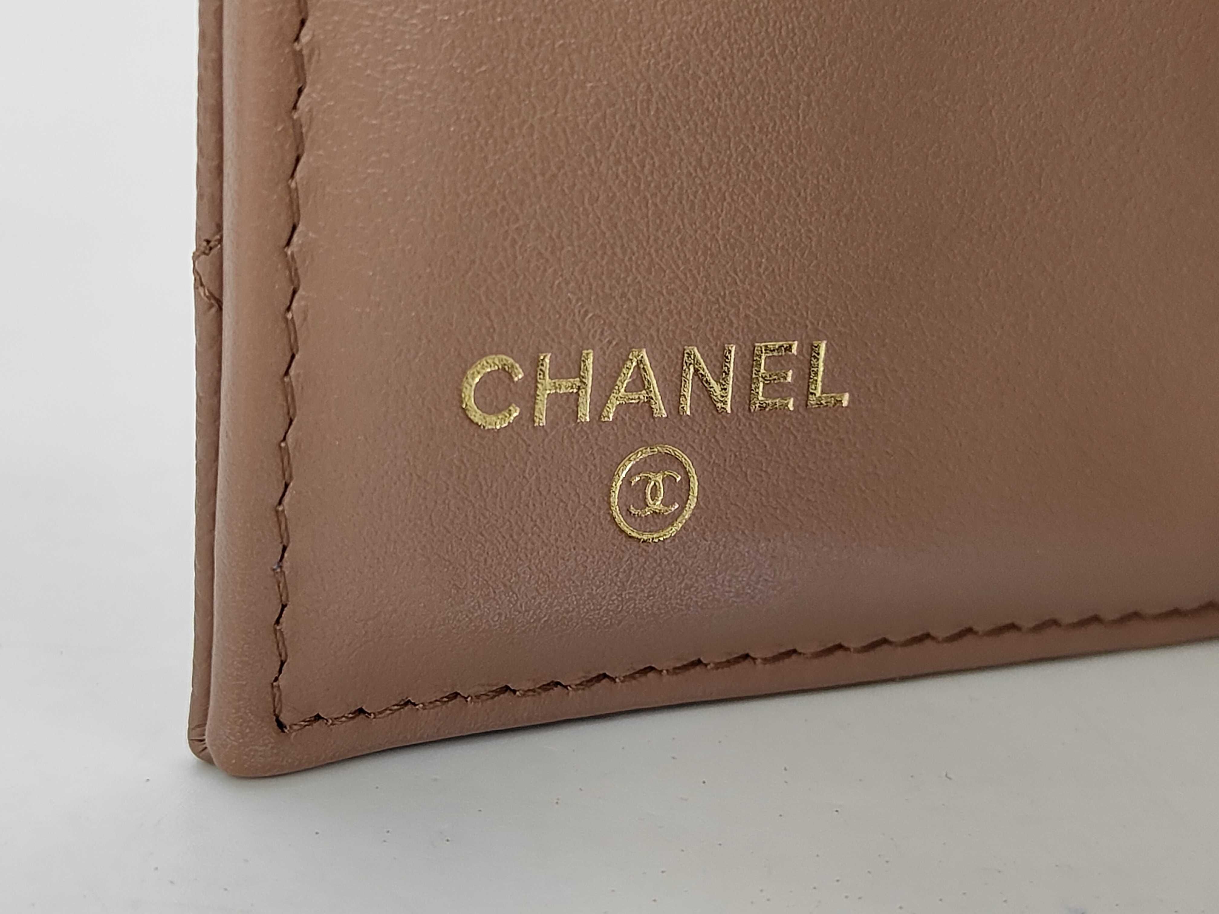 Matelassé Classic Small Flap Wallet, Caviar Brown AP0229. Accessories: Box, dust bag, receipt, wallet. — view 6