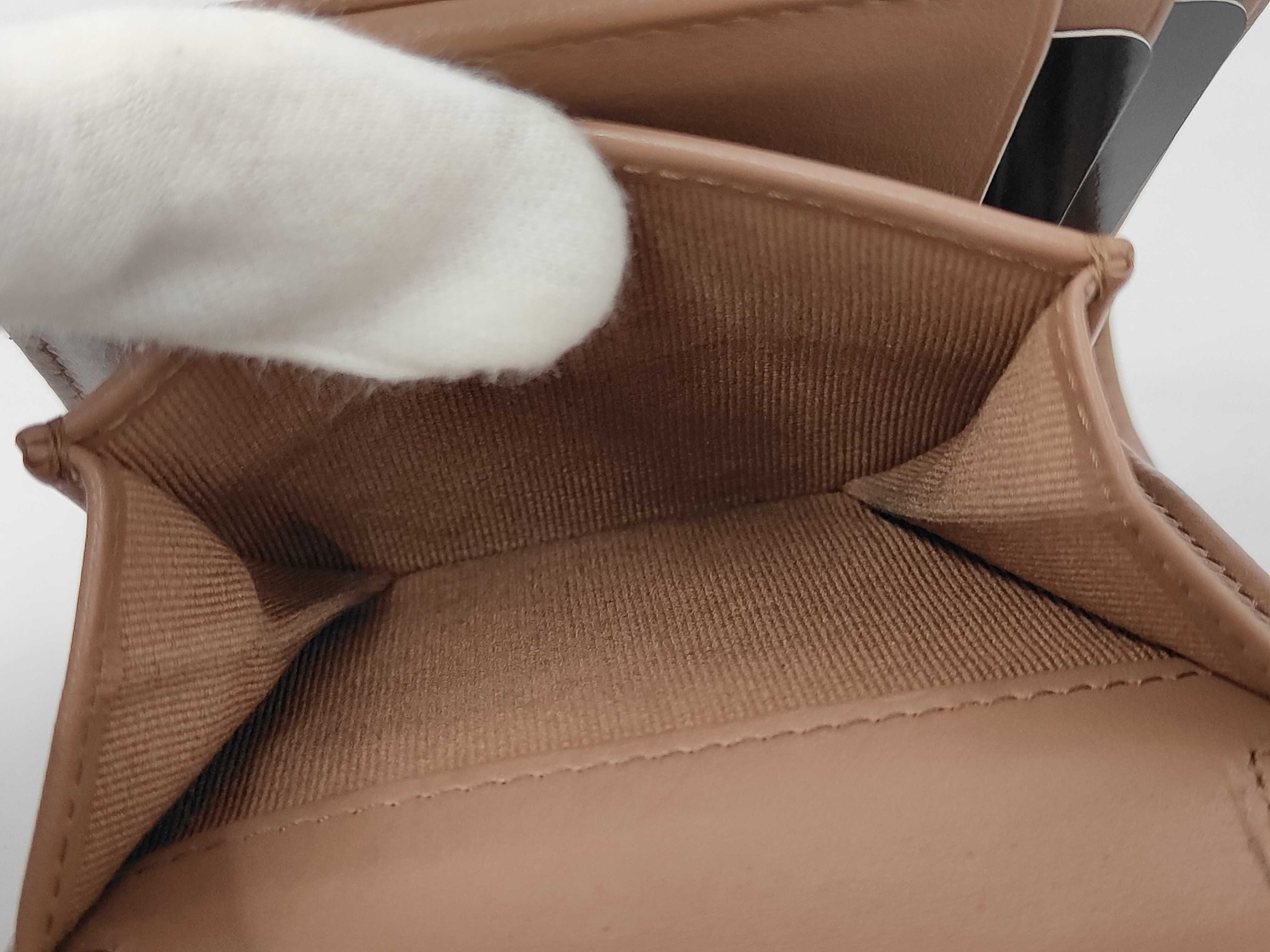 Matelassé Classic Small Flap Wallet, Caviar Brown AP0229. Accessories: Box, dust bag, receipt, wallet. — view 7