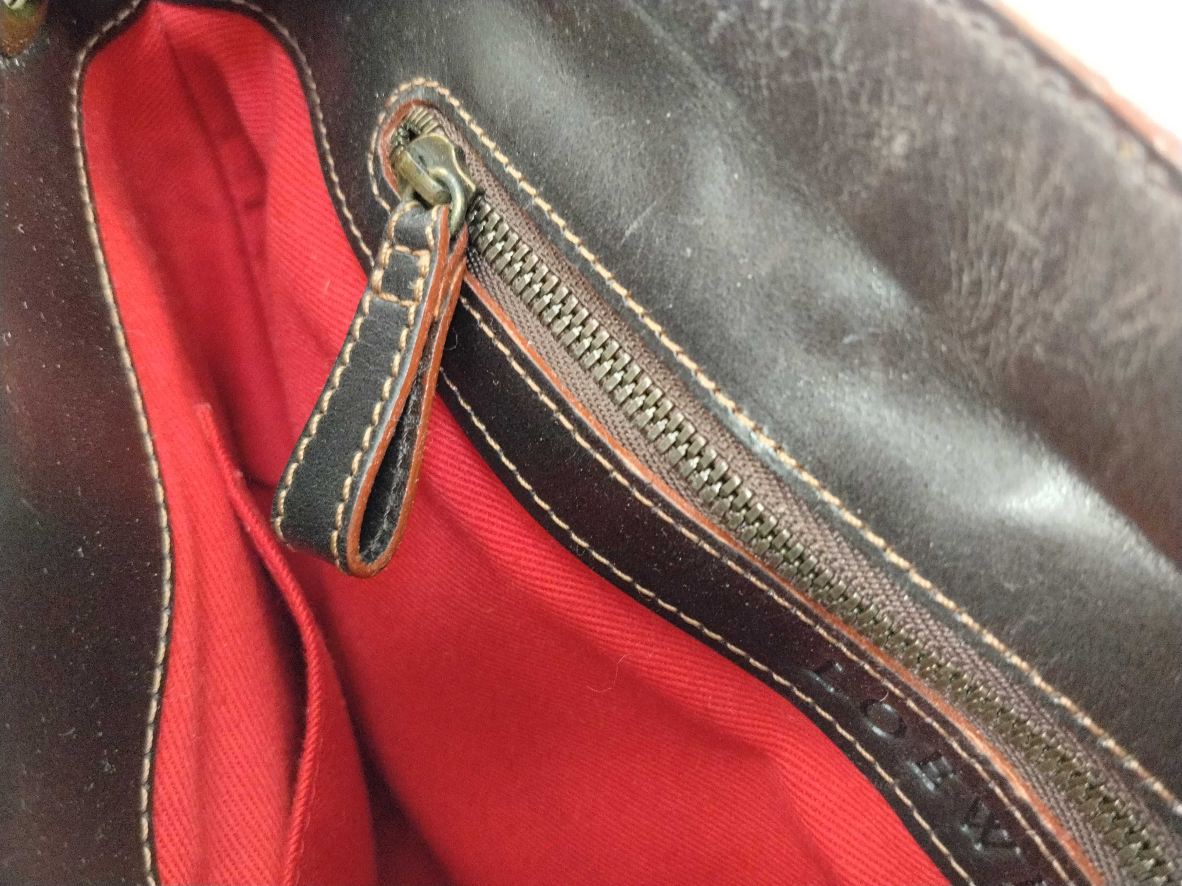 Turnlock Anagram Bag Handbag — view 14