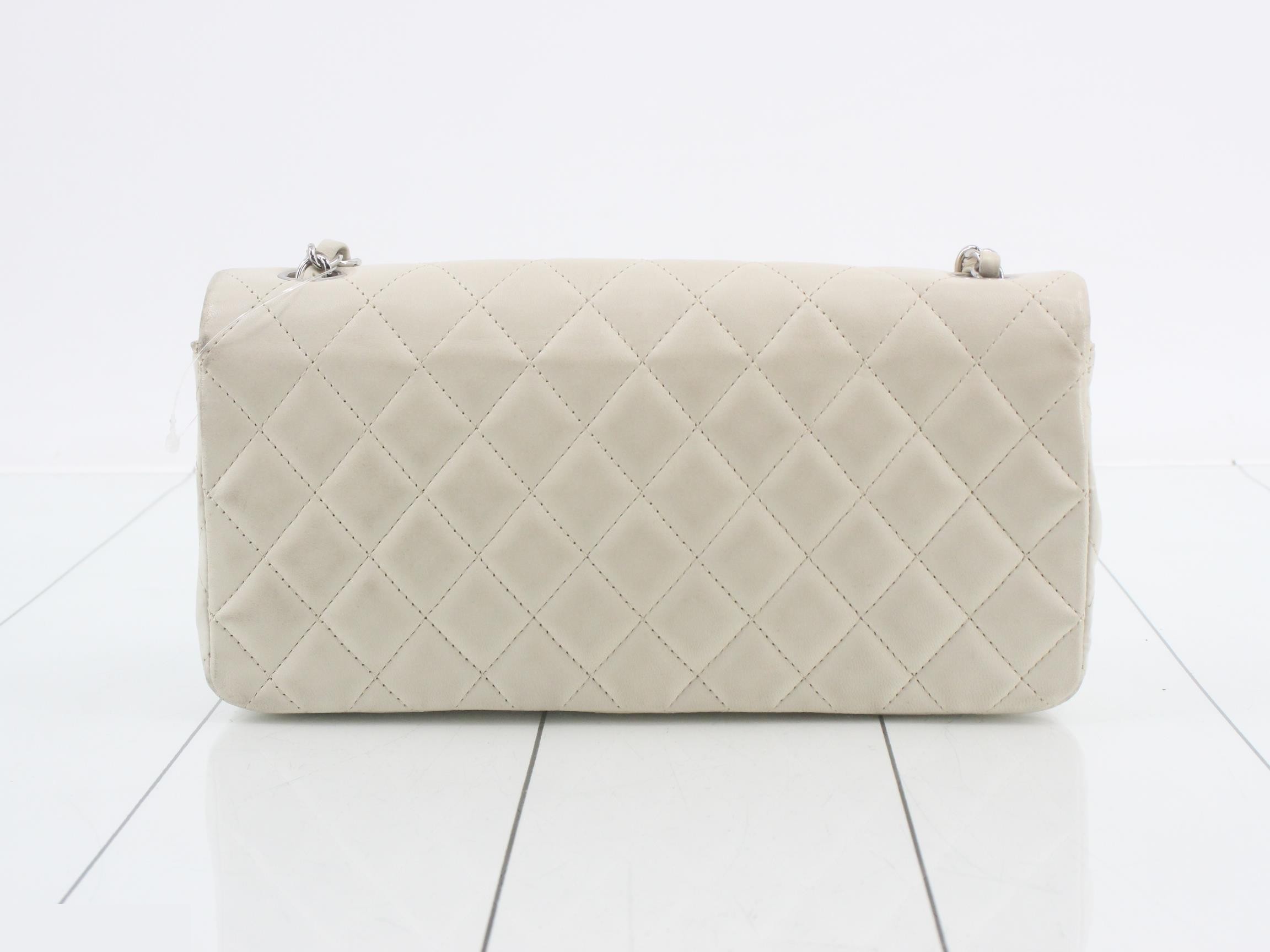 Matelassé Lambskin Turnlock Chain Shoulder Bag — view 2