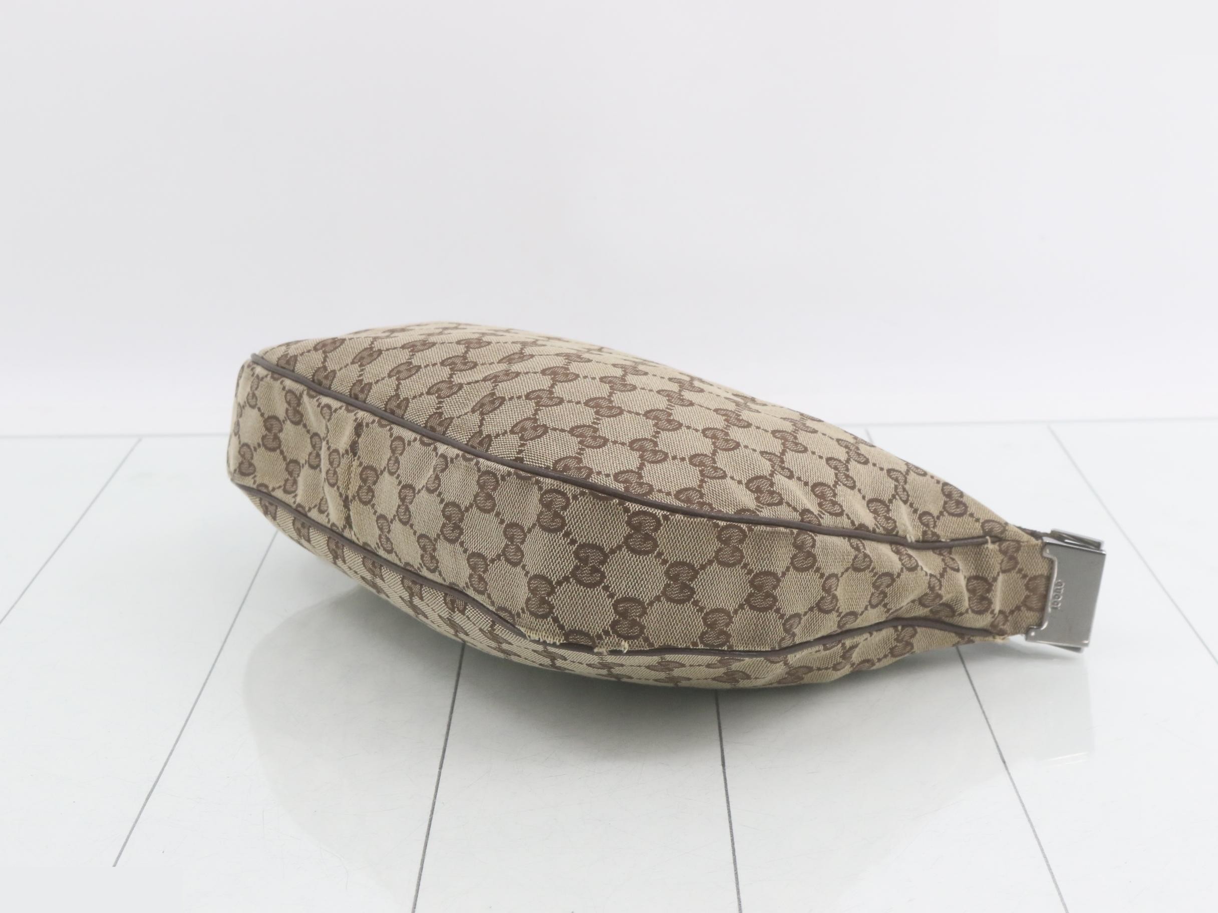 GG Canvas Shoulder Bag, Beige — view 6