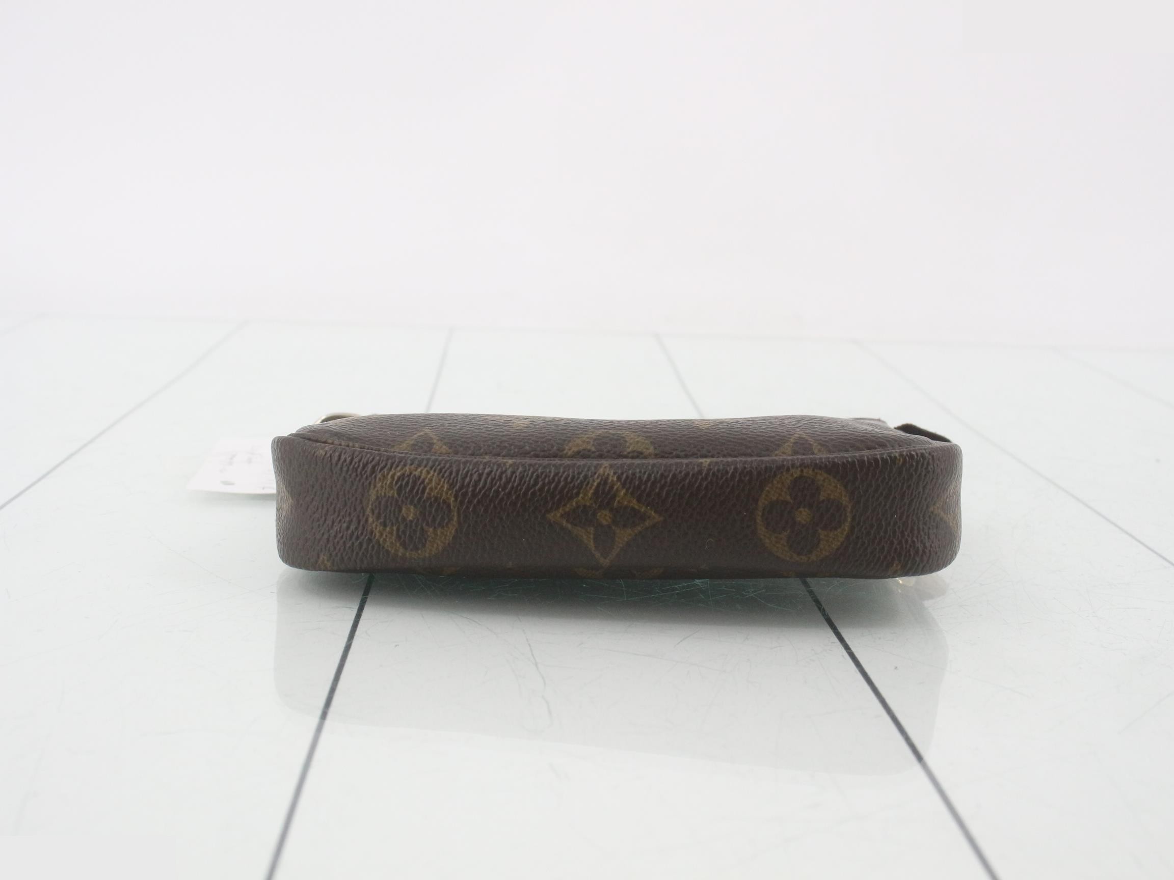 Mini Pochette Accessoires — view 3