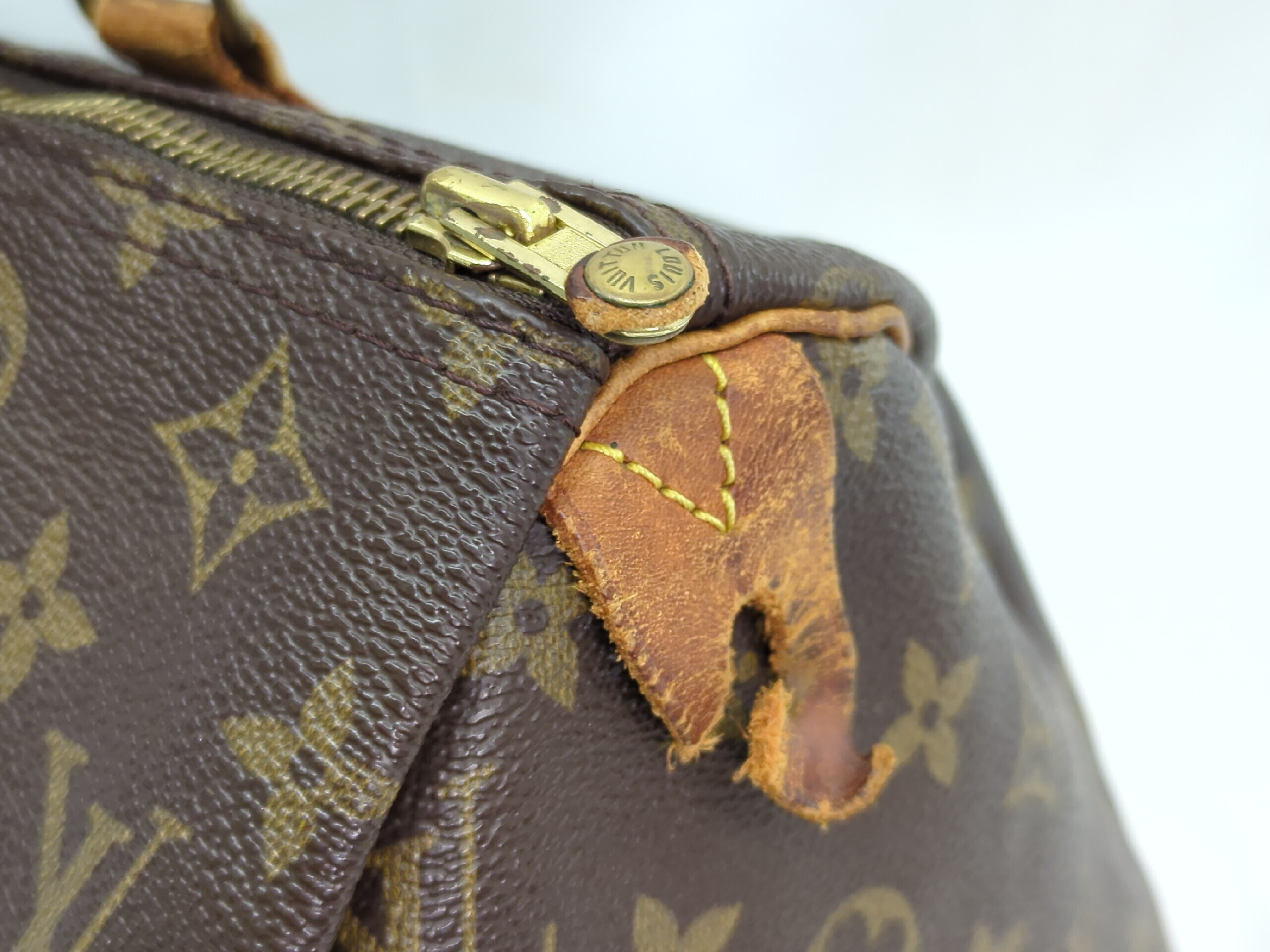 M41526 Monogram Speedy 30 Handbag — view 9