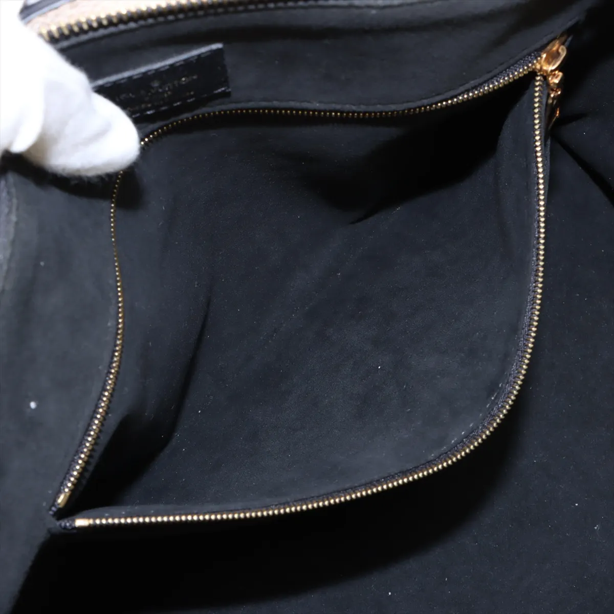 Monogram Empreinte Grand Palais MM M45842 Black x Beige (RFID detected) — view 8