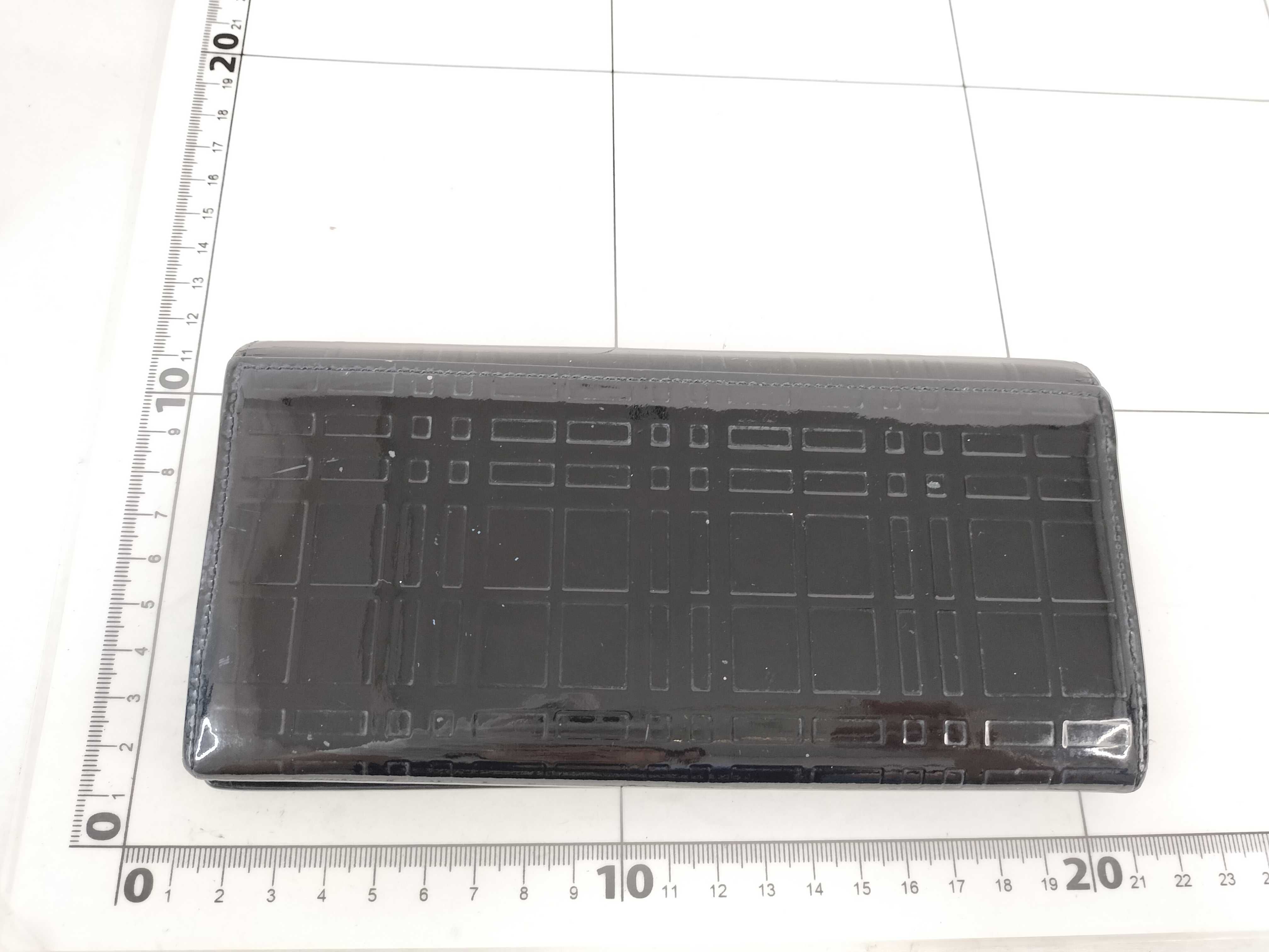 Check Pattern Embossed Black Long Wallet — view 2