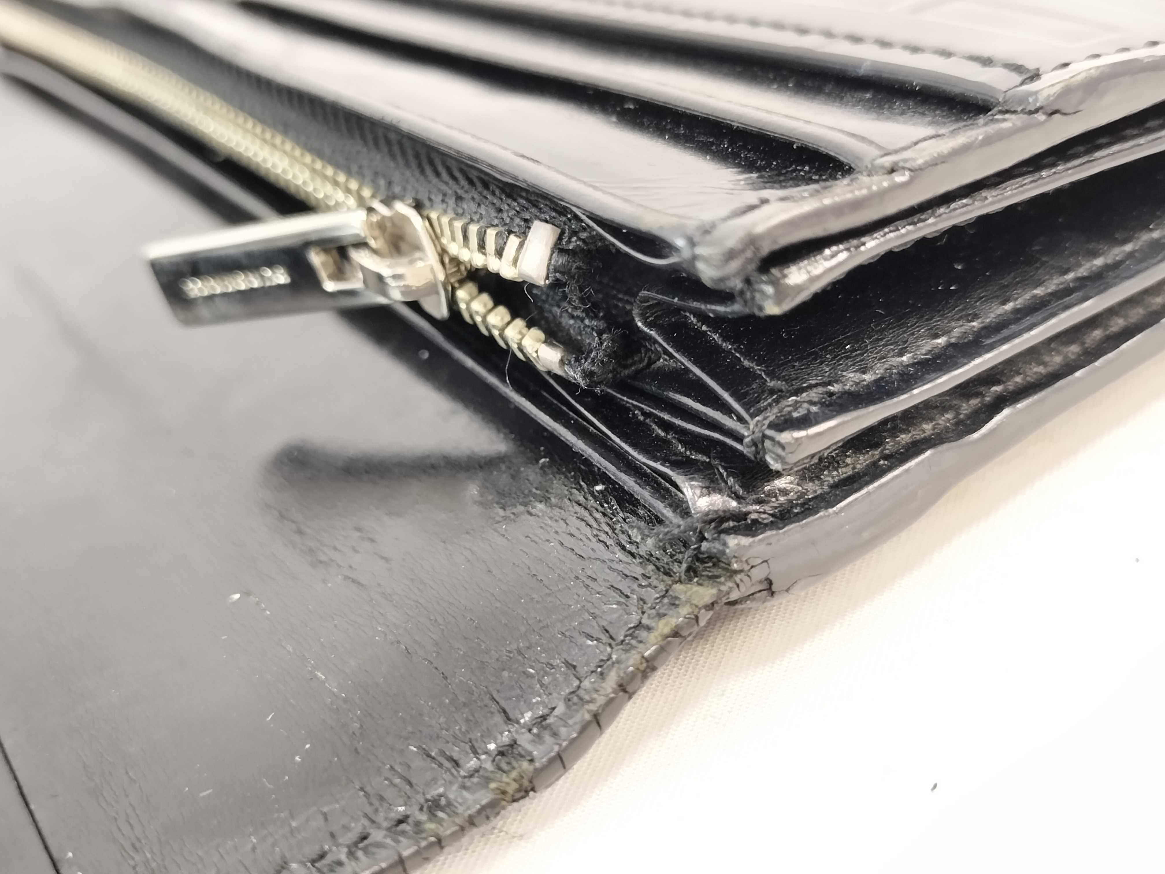 Check Pattern Embossed Black Long Wallet — view 9