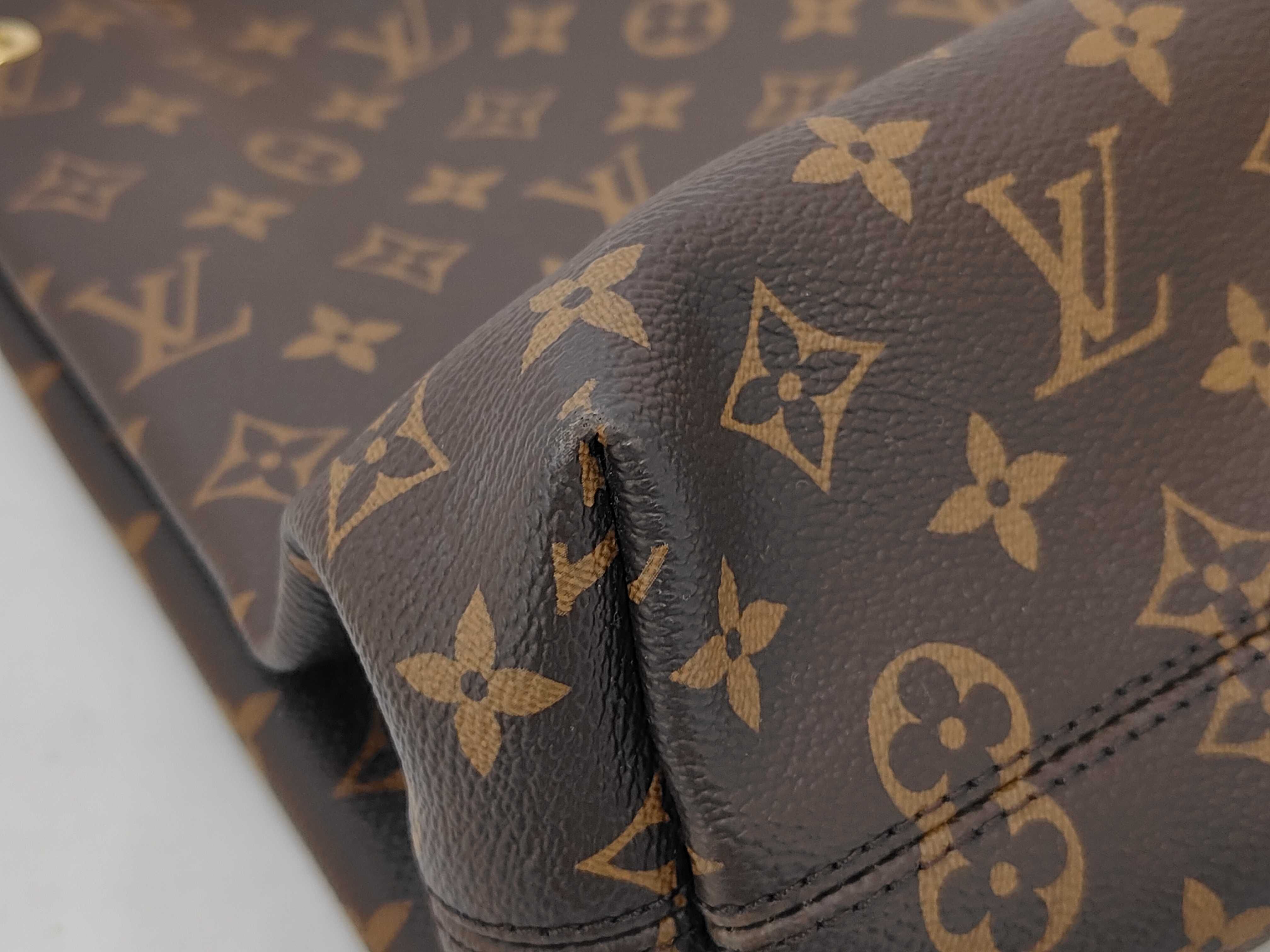 Monogram M50154 Delightful PM Shoulder Bag — view 6