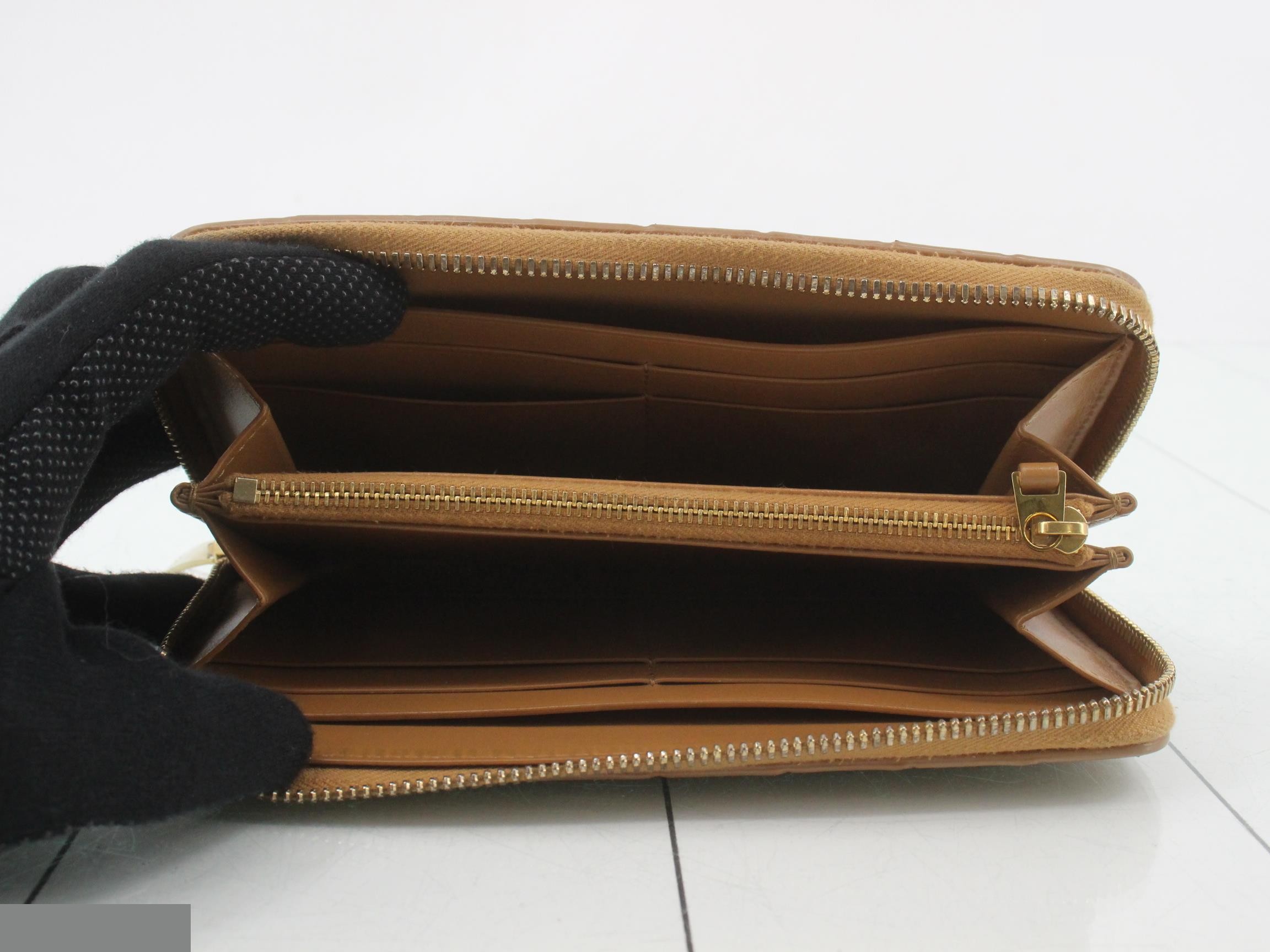 long wallet — view 4