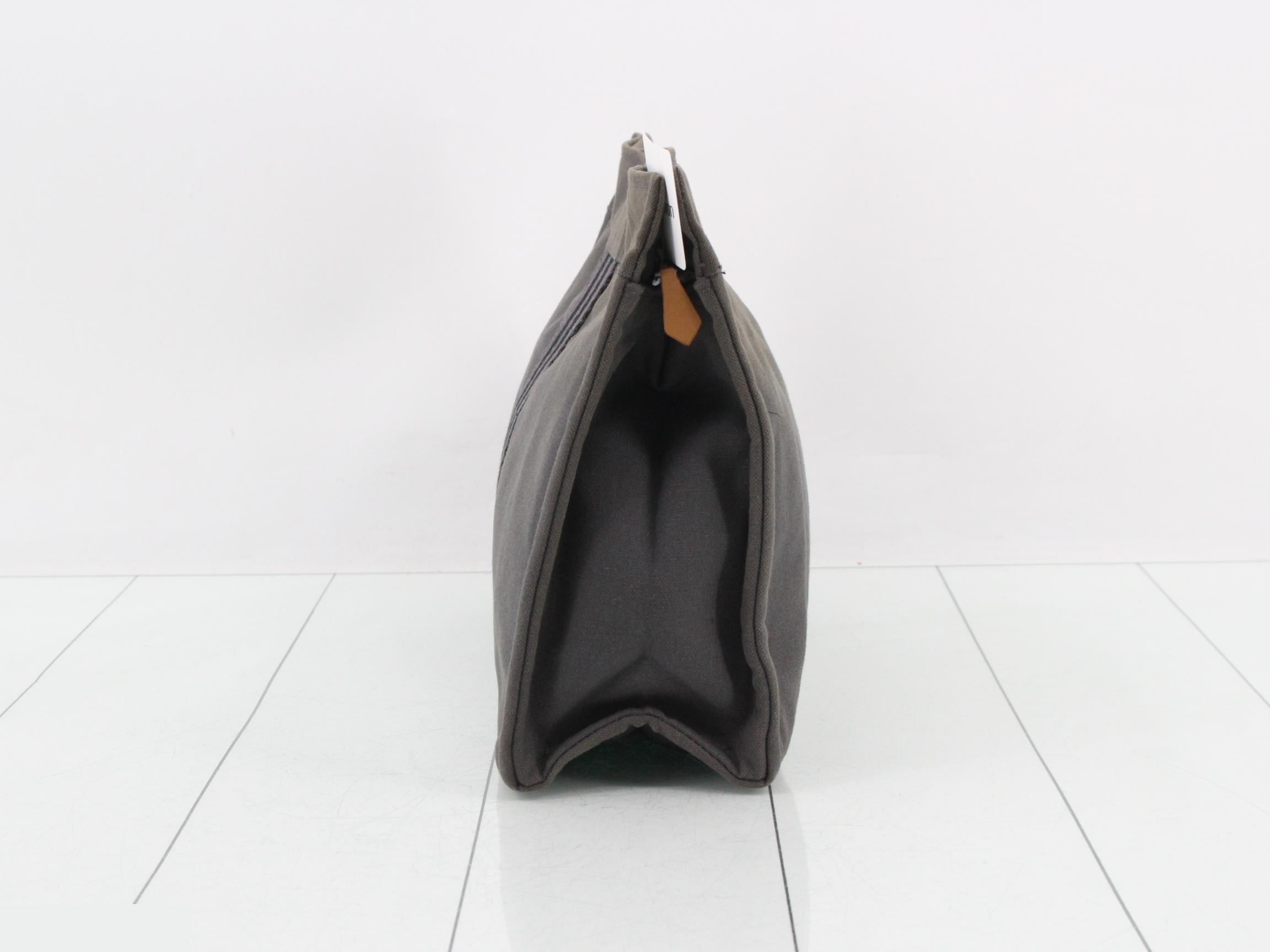 Fourre-Tout (Bag) Clutch Pouch Second Bag - Gray — view 4