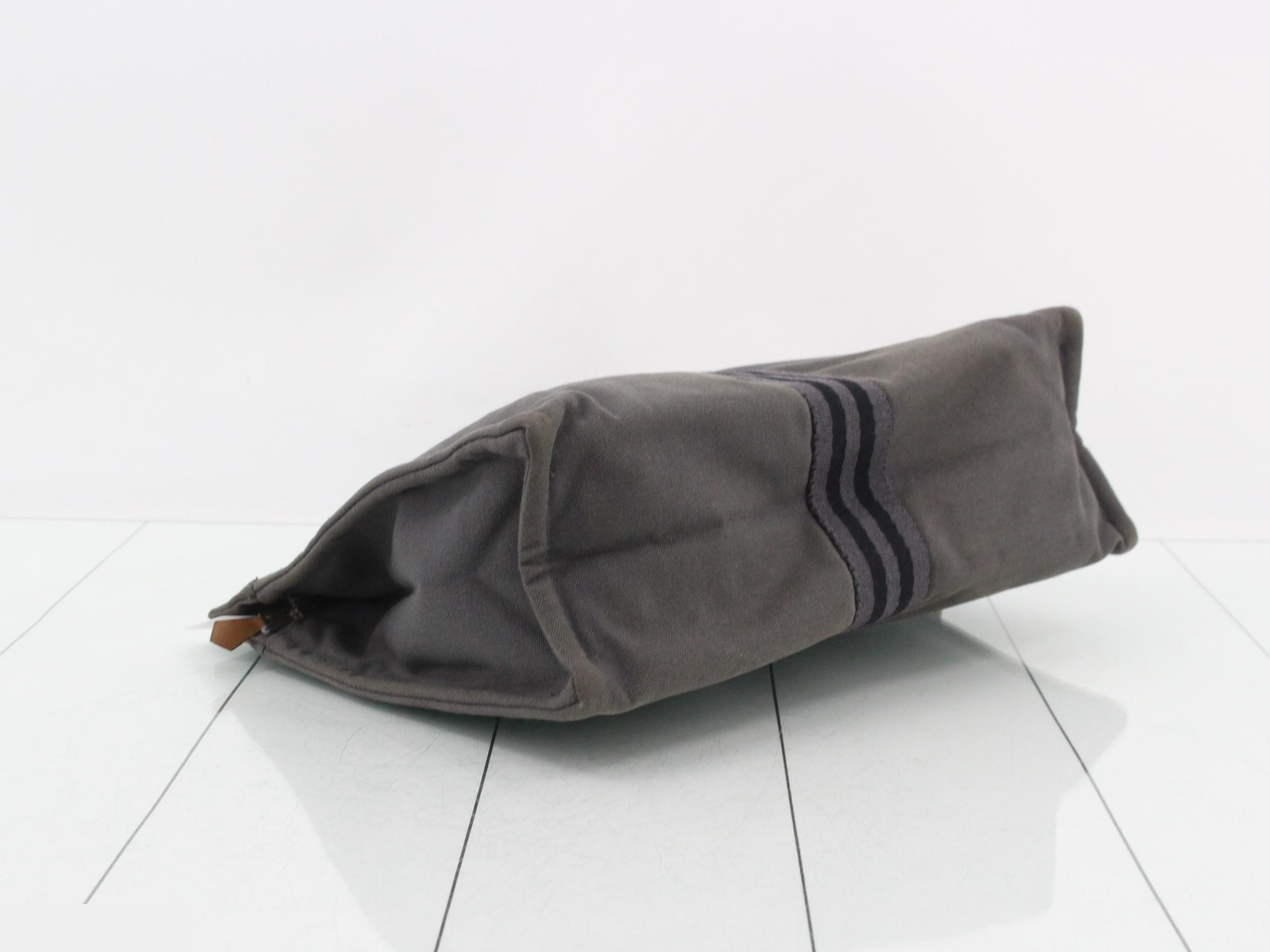 Fourre-Tout (Bag) Clutch Pouch Second Bag - Gray — view 5