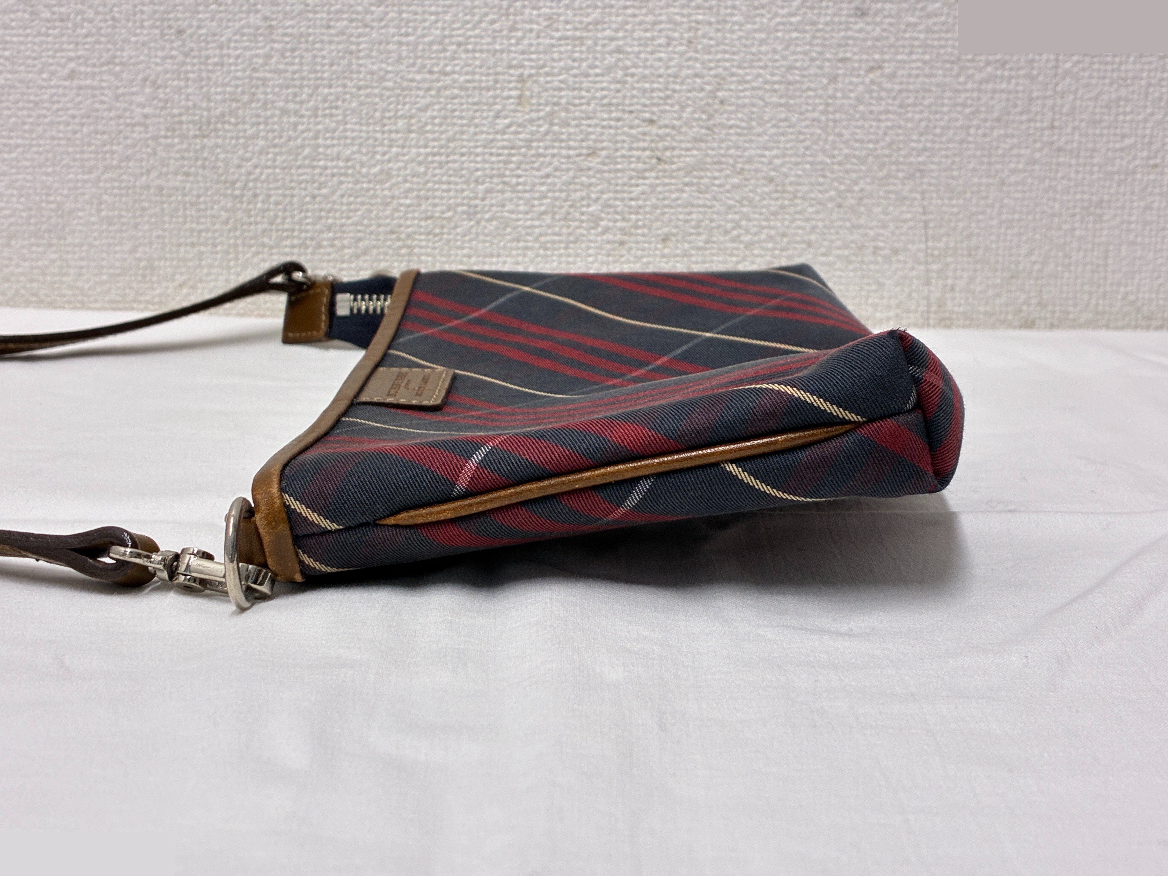 Blue Label Check Pattern Shoulder Bag — view 4